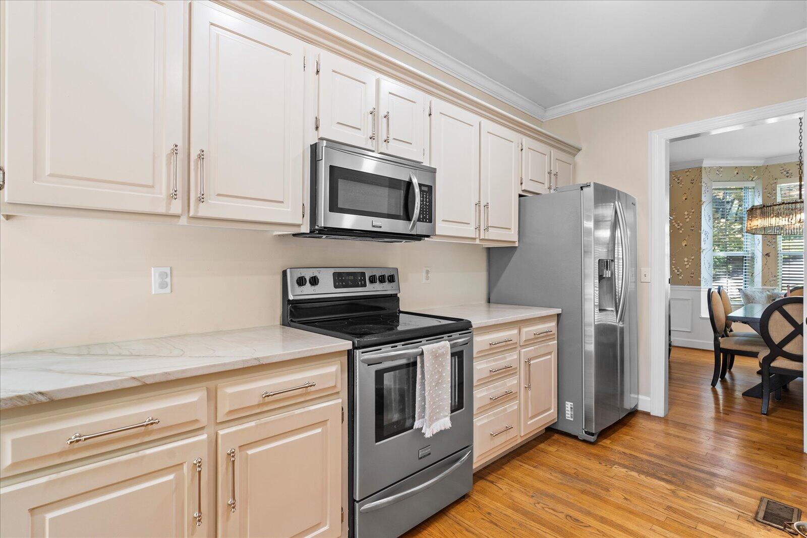 1003 Woodfern Trail