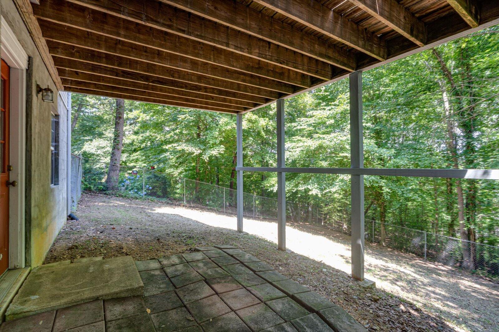 1003 Woodfern Trail