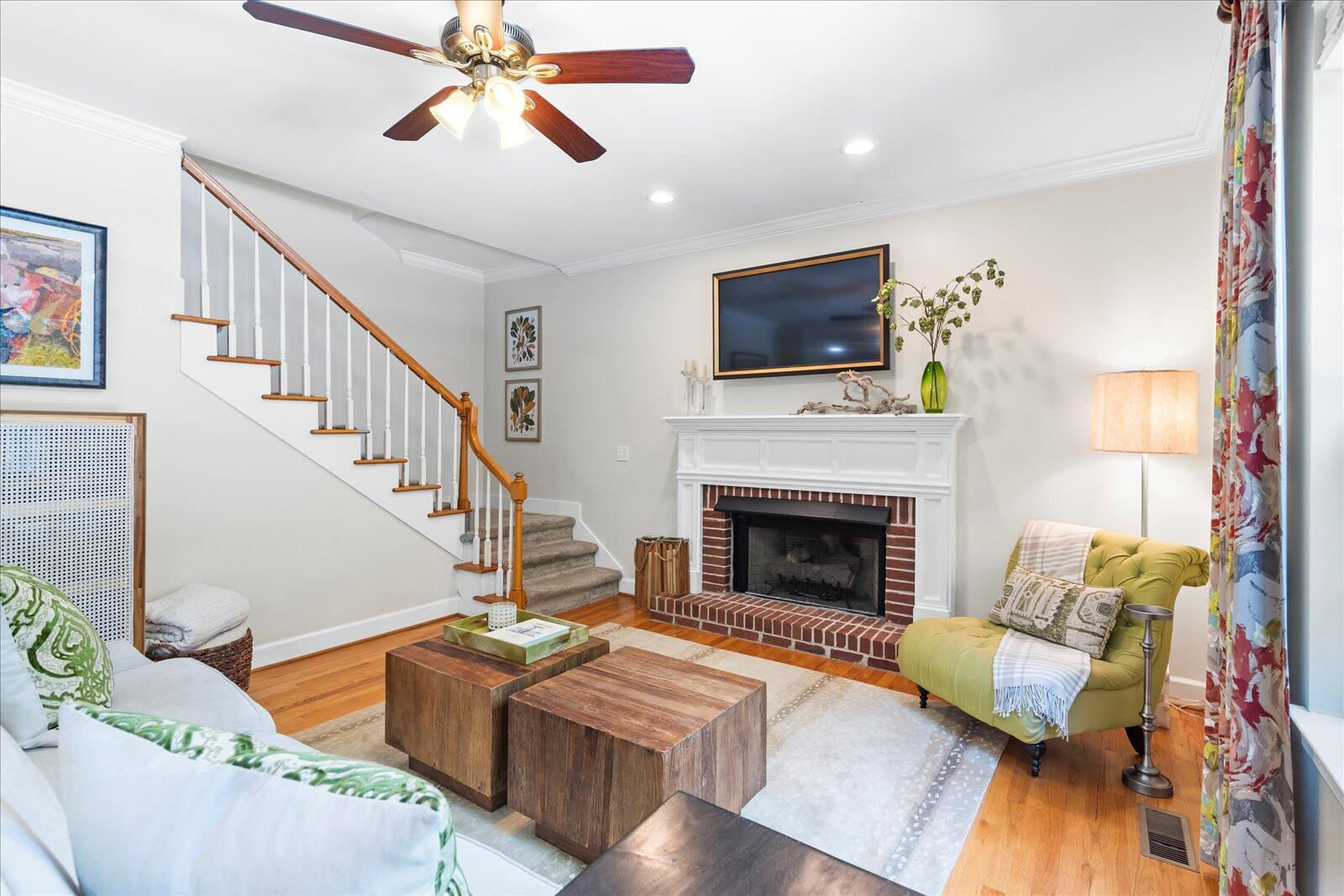 1003 Woodfern Trail