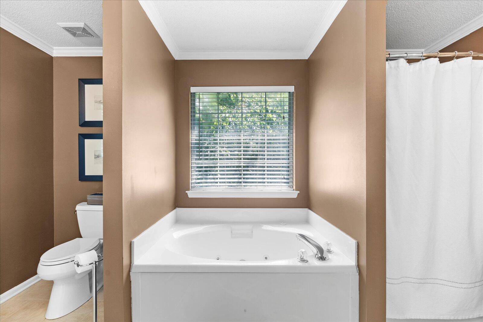 1003 Woodfern Trail