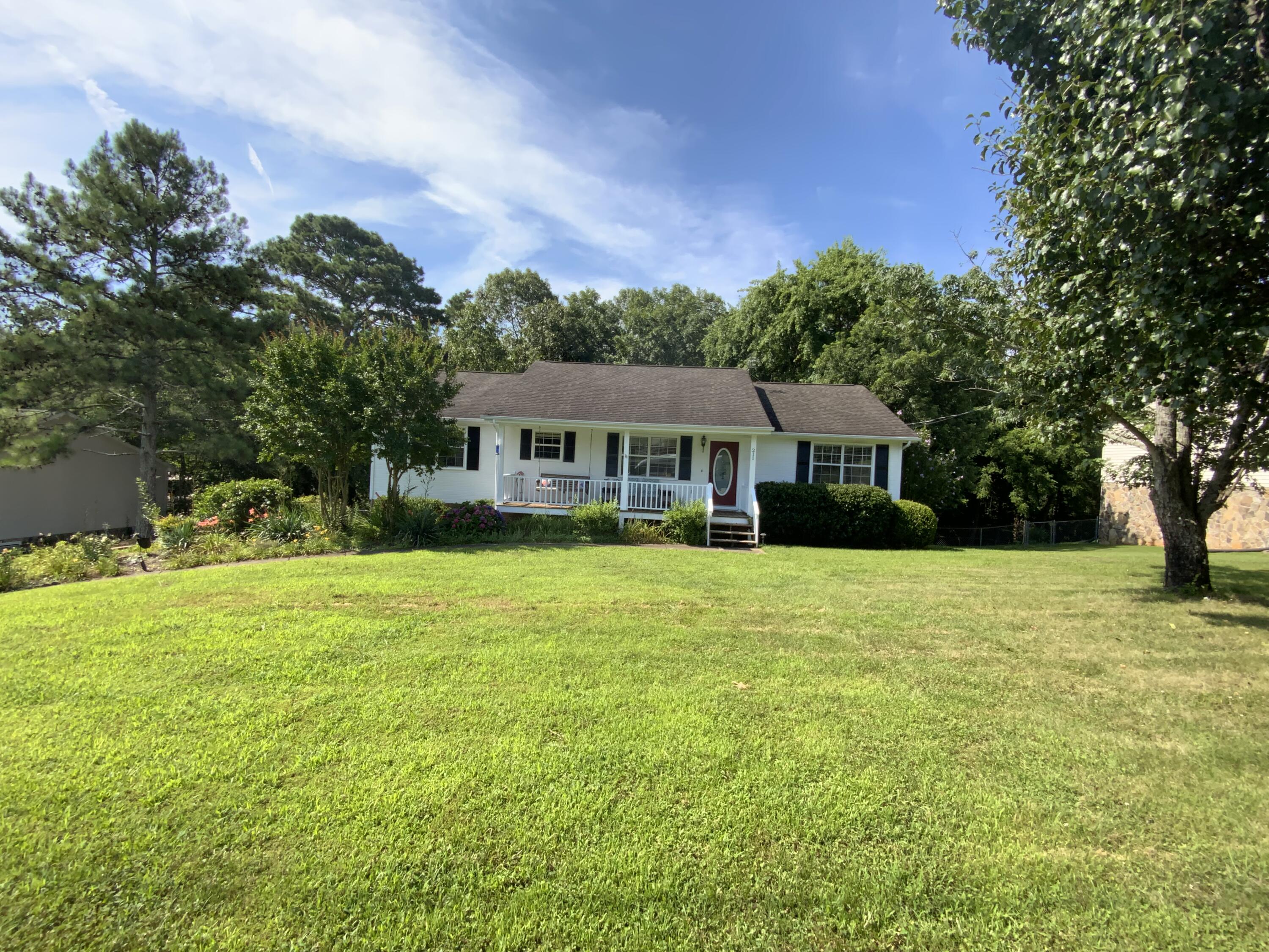 211 Glenda Lane