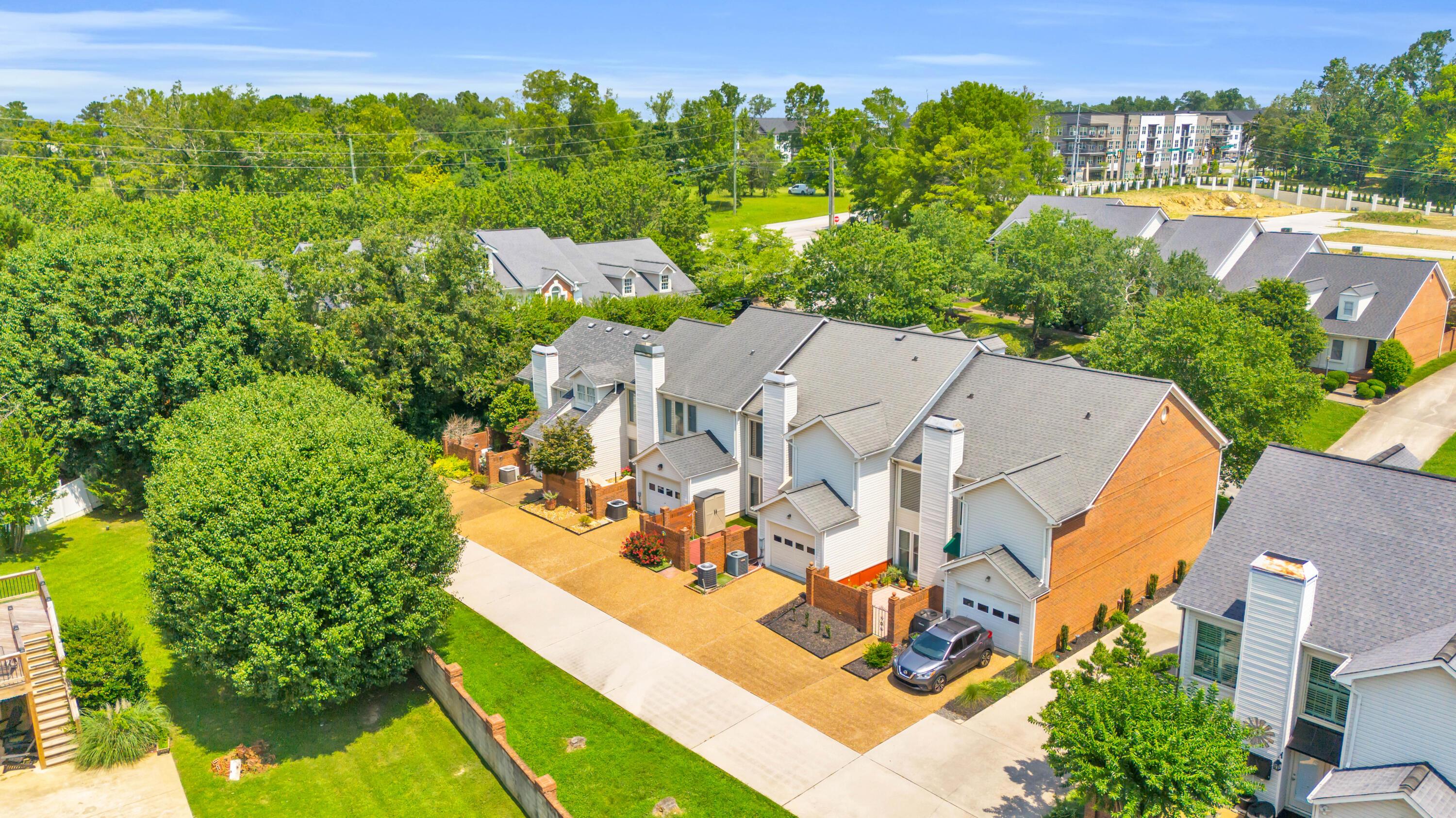 7414 Hamilton Run Drive