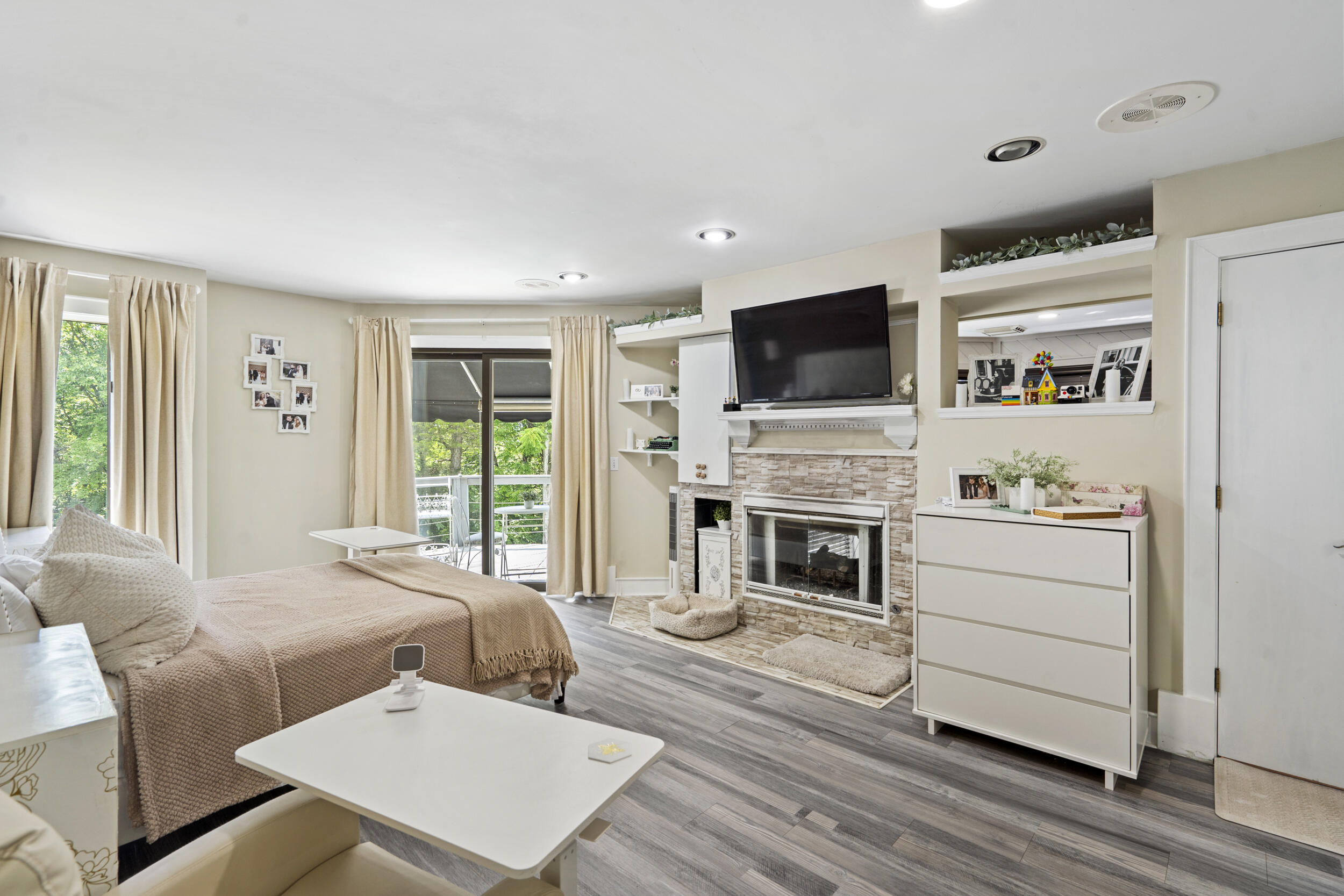 6639 Fairview Road