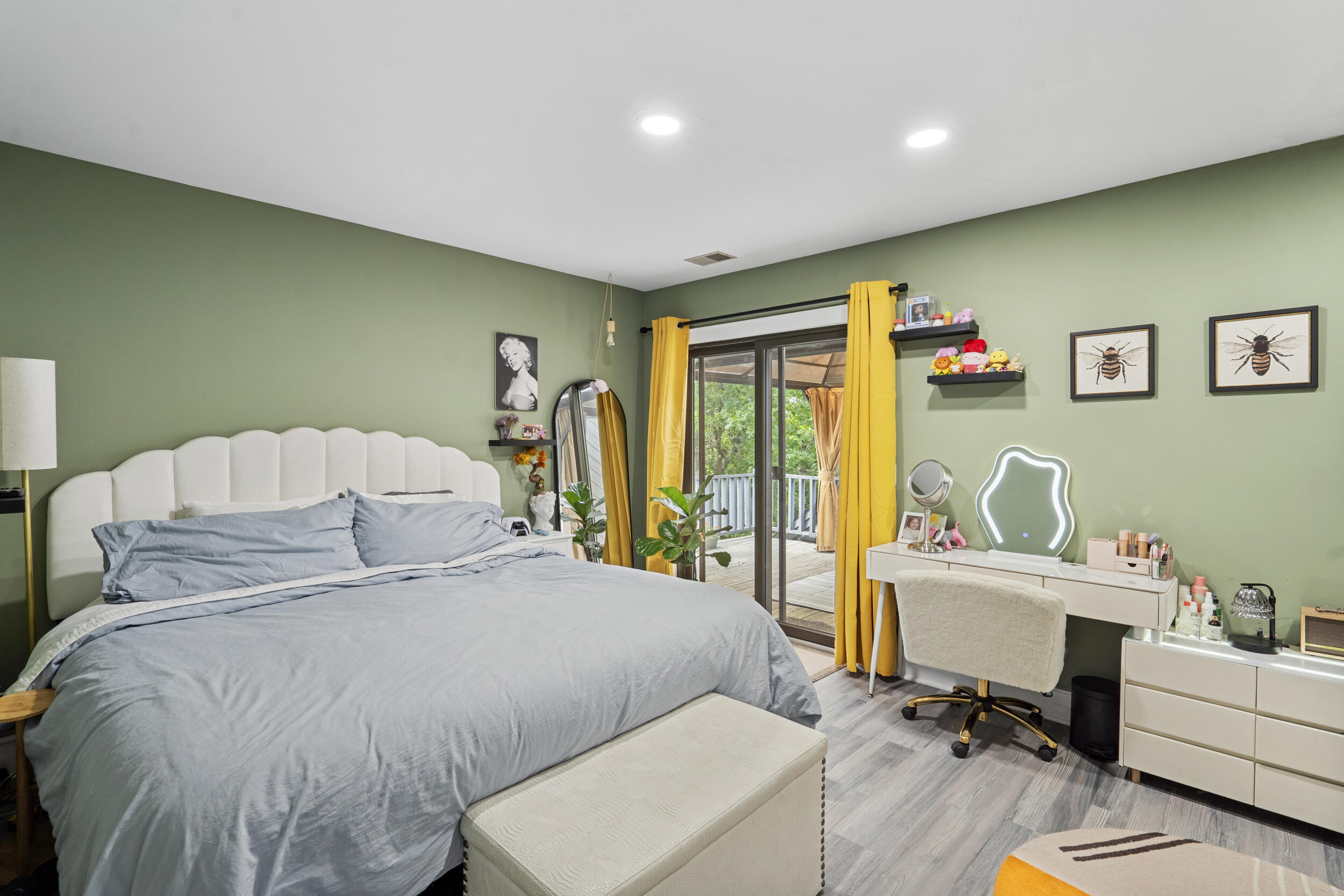 6639 Fairview Road