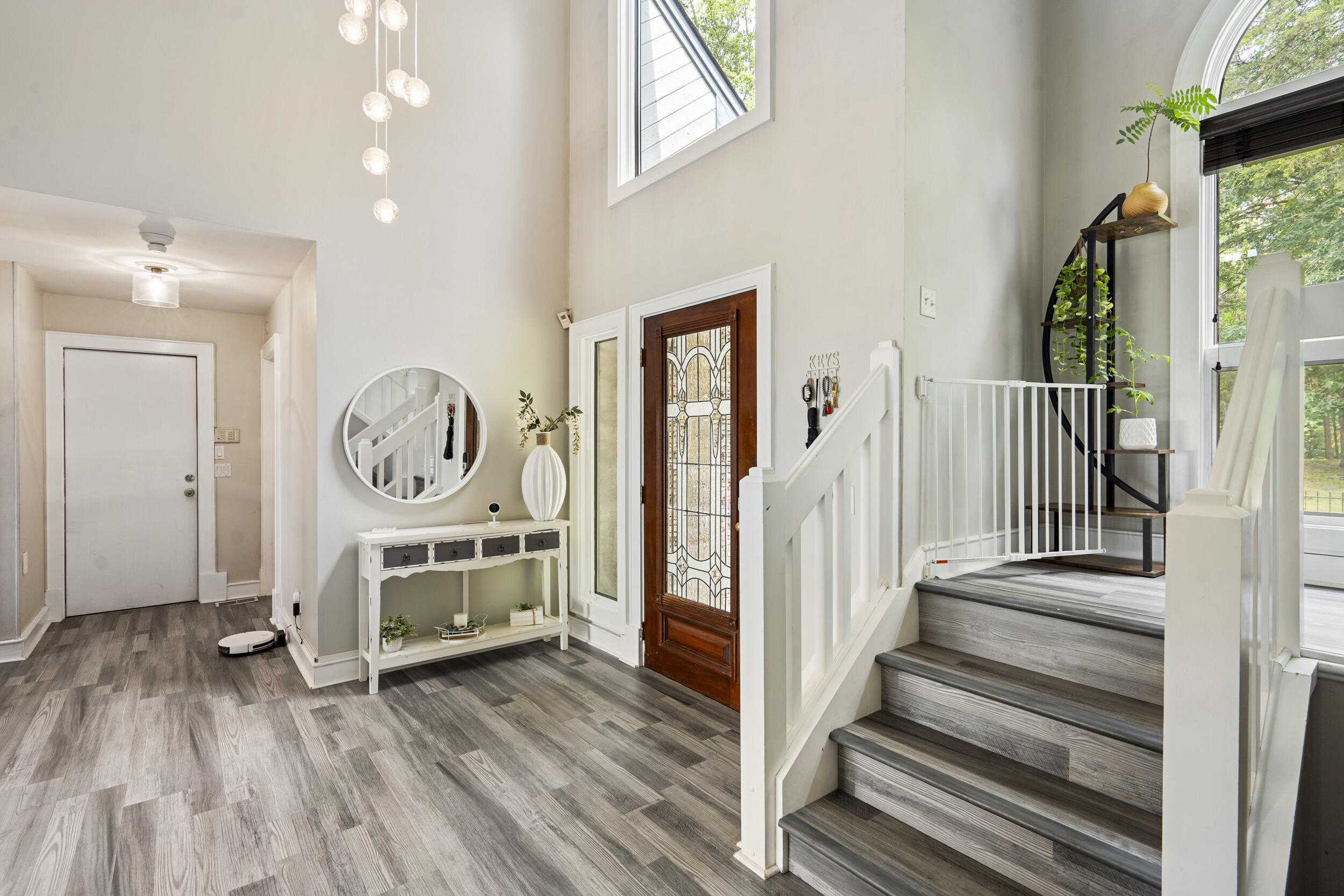 6639 Fairview Road