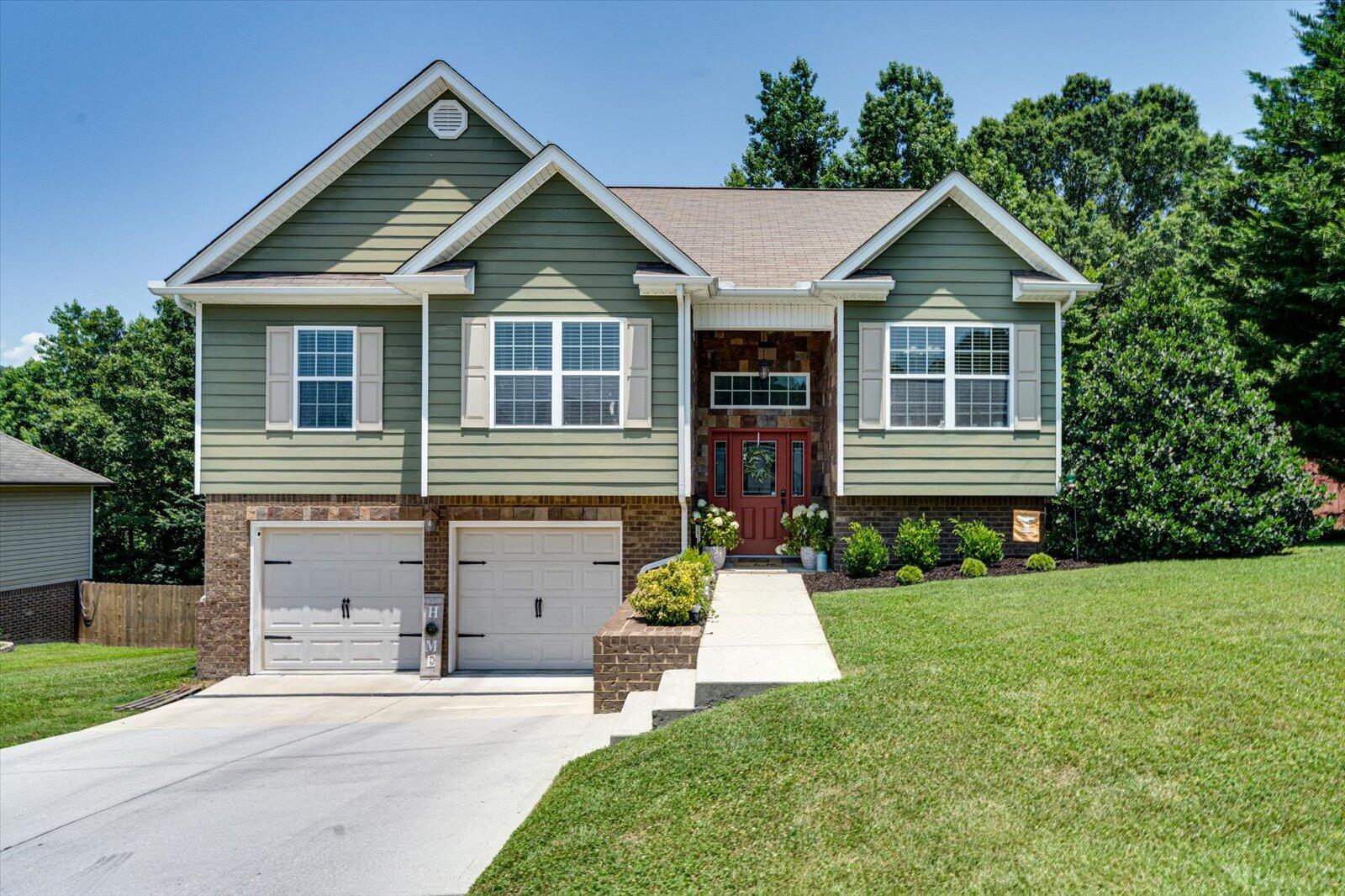 9129 Wood Dale Lane