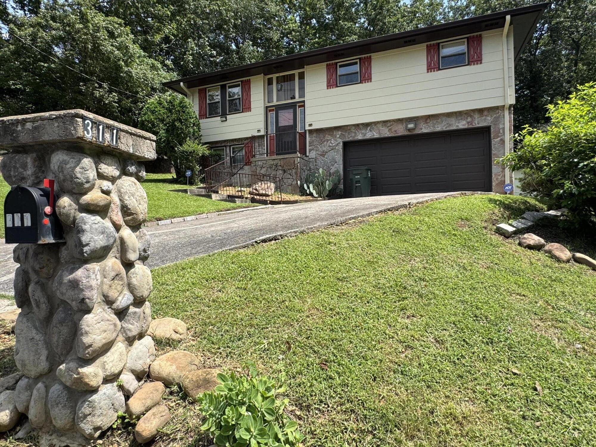 311 Branch Drive