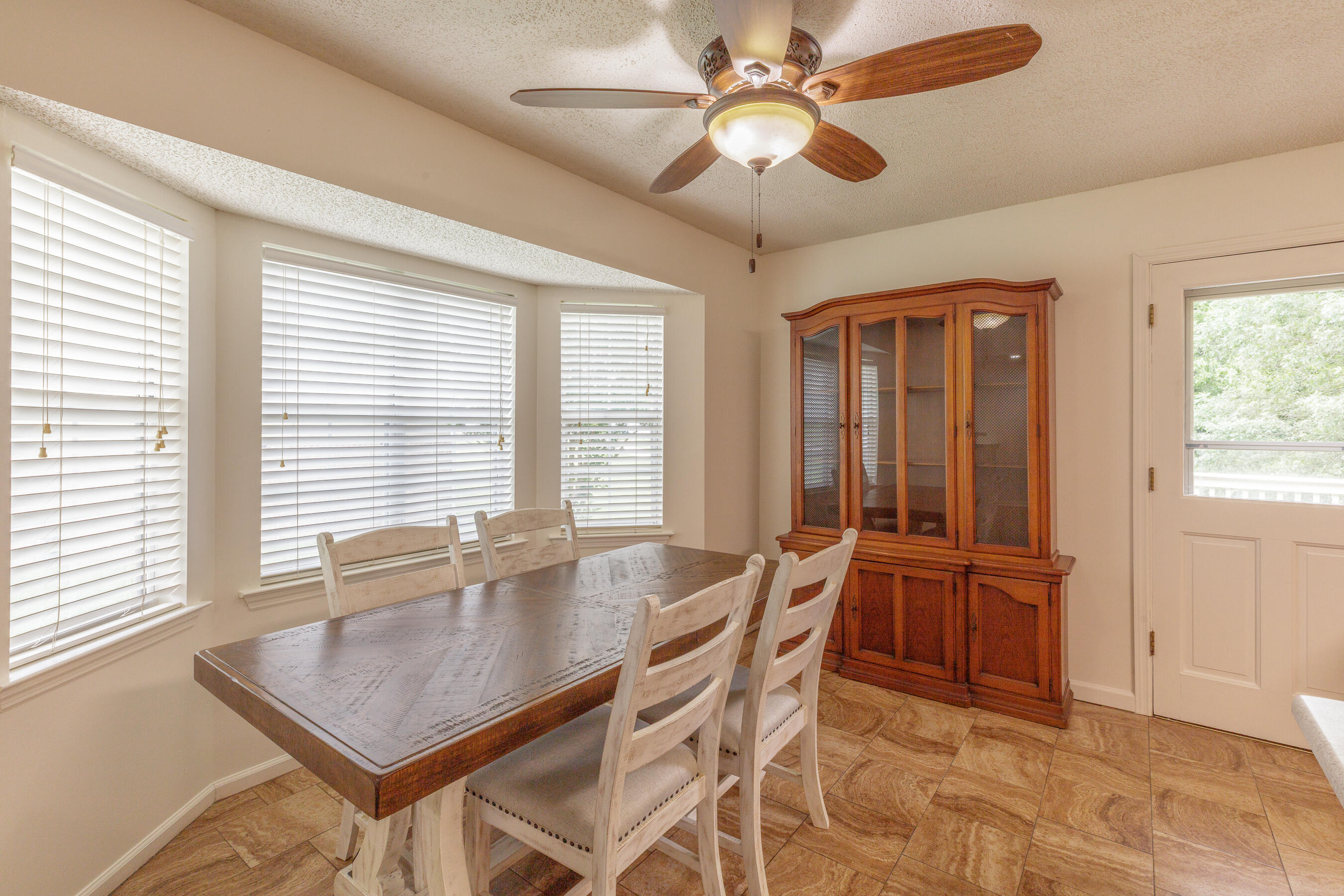 2225 Violette Drive