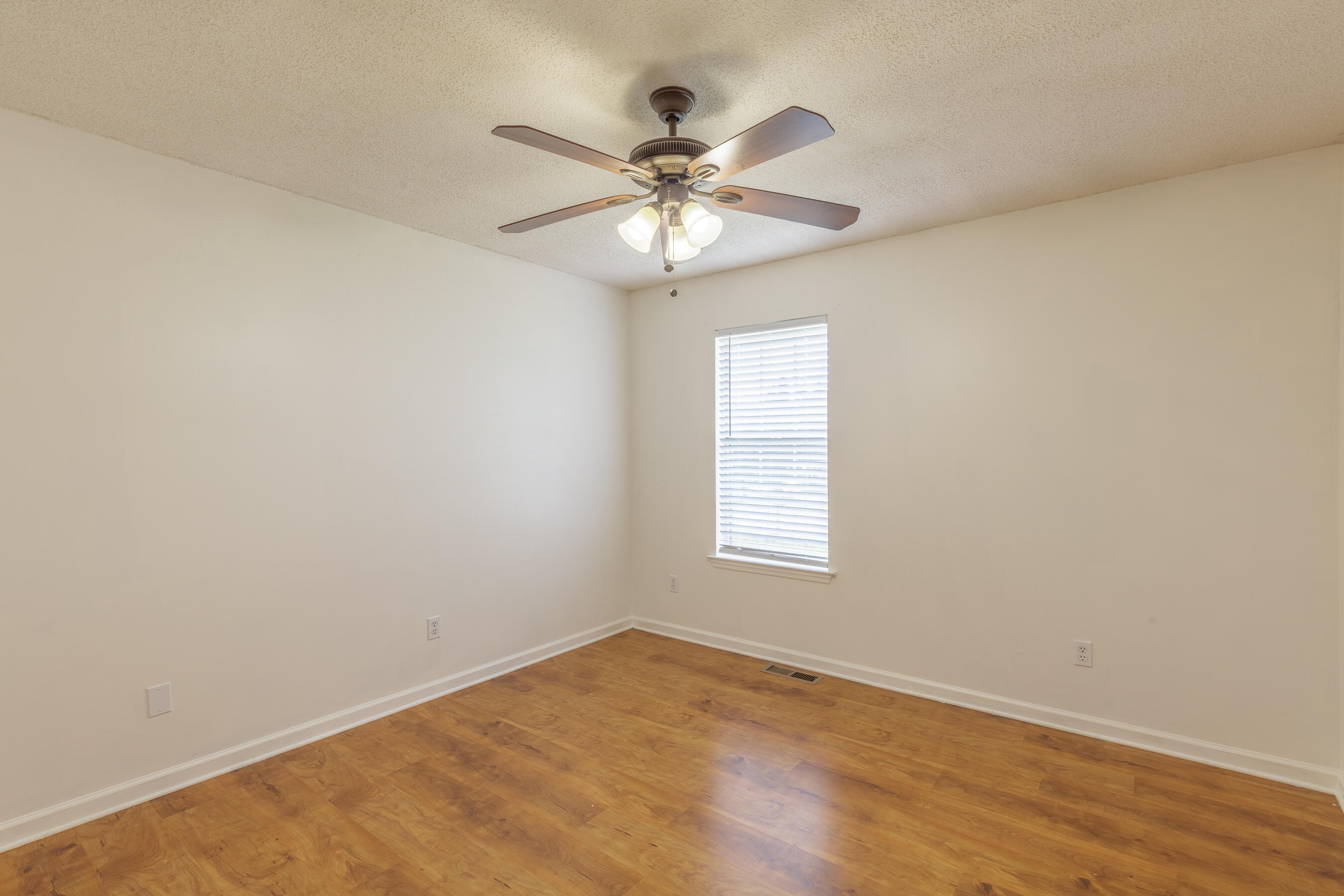 2225 Violette Drive