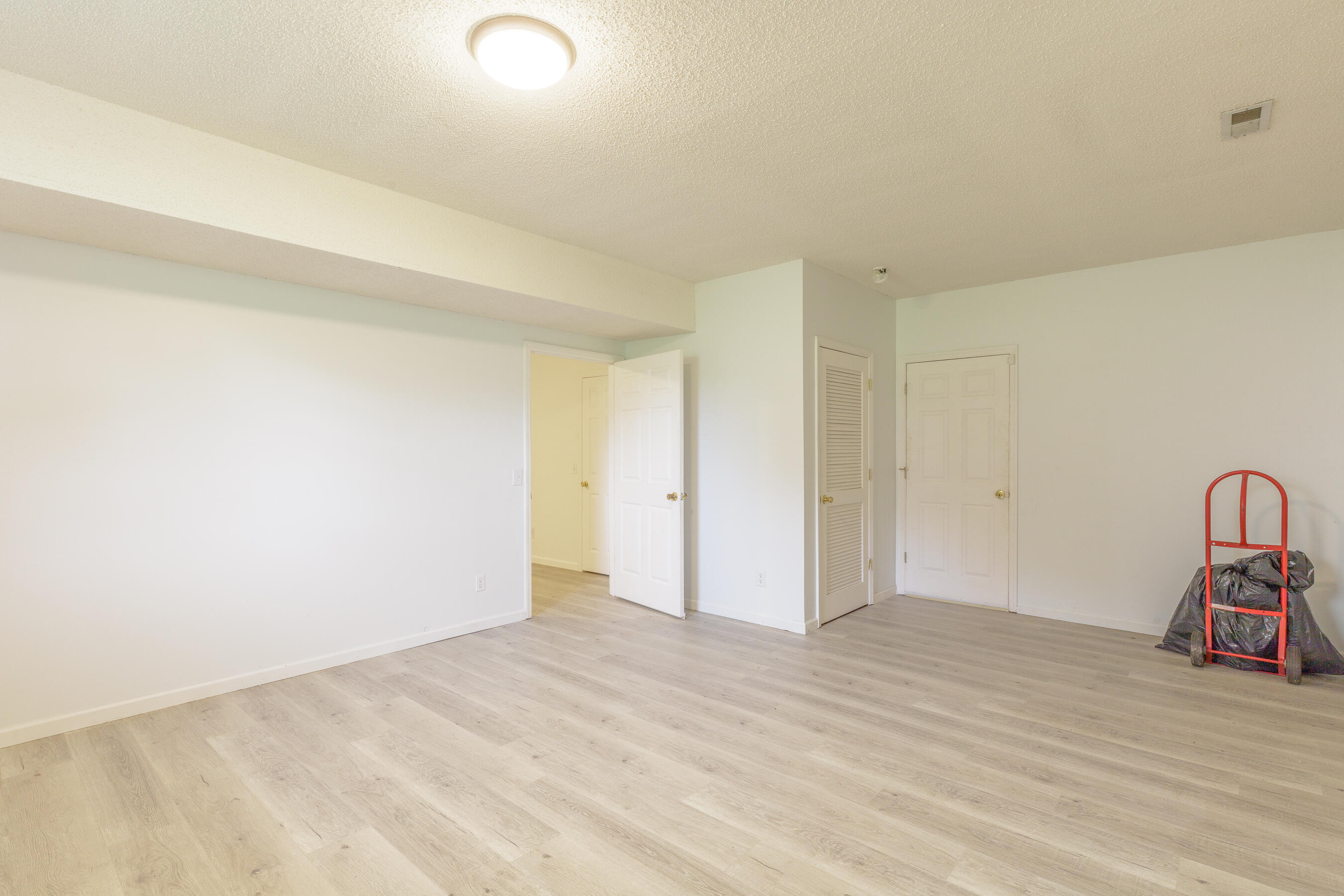 2225 Violette Drive