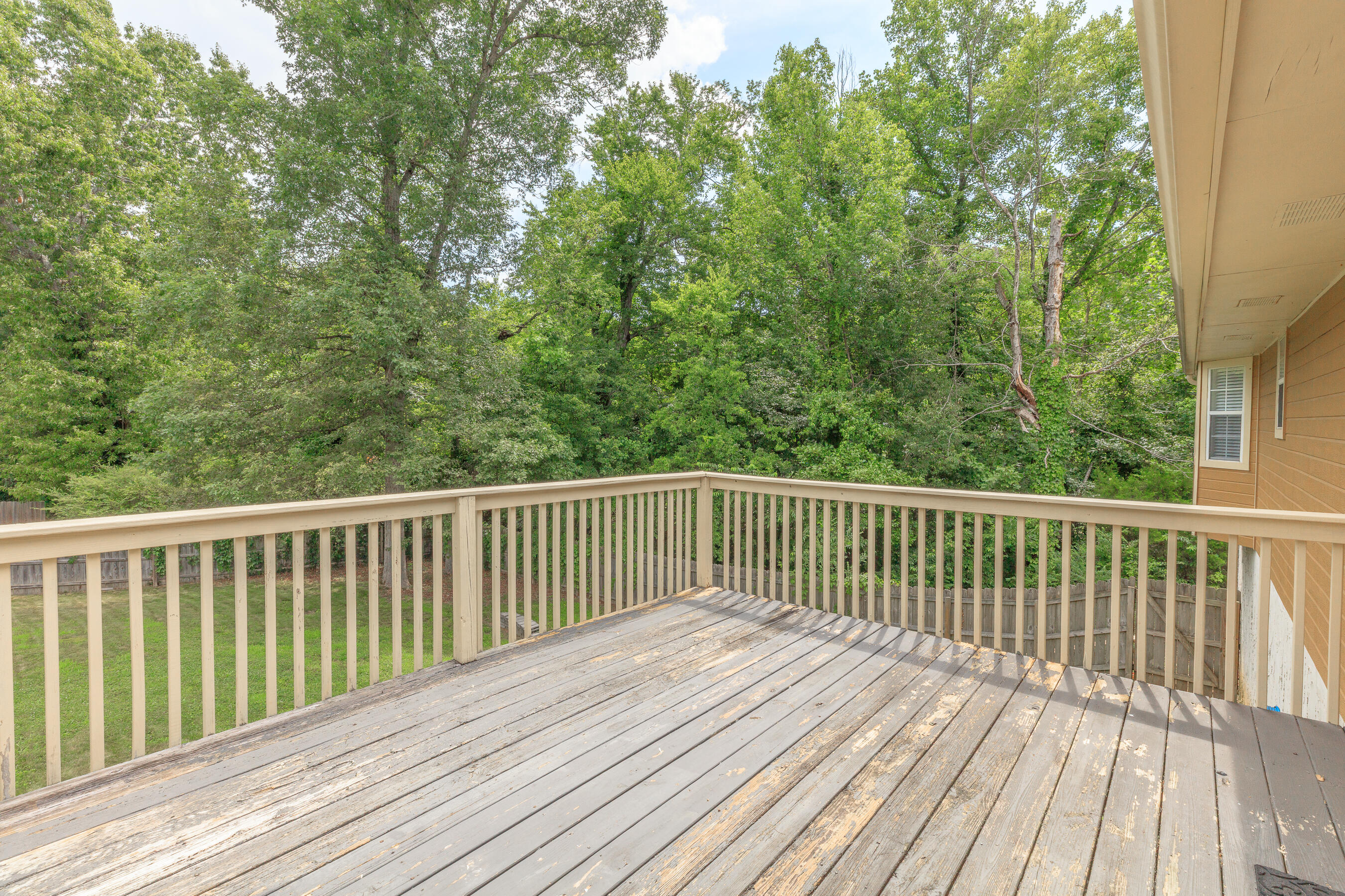 2225 Violette Drive