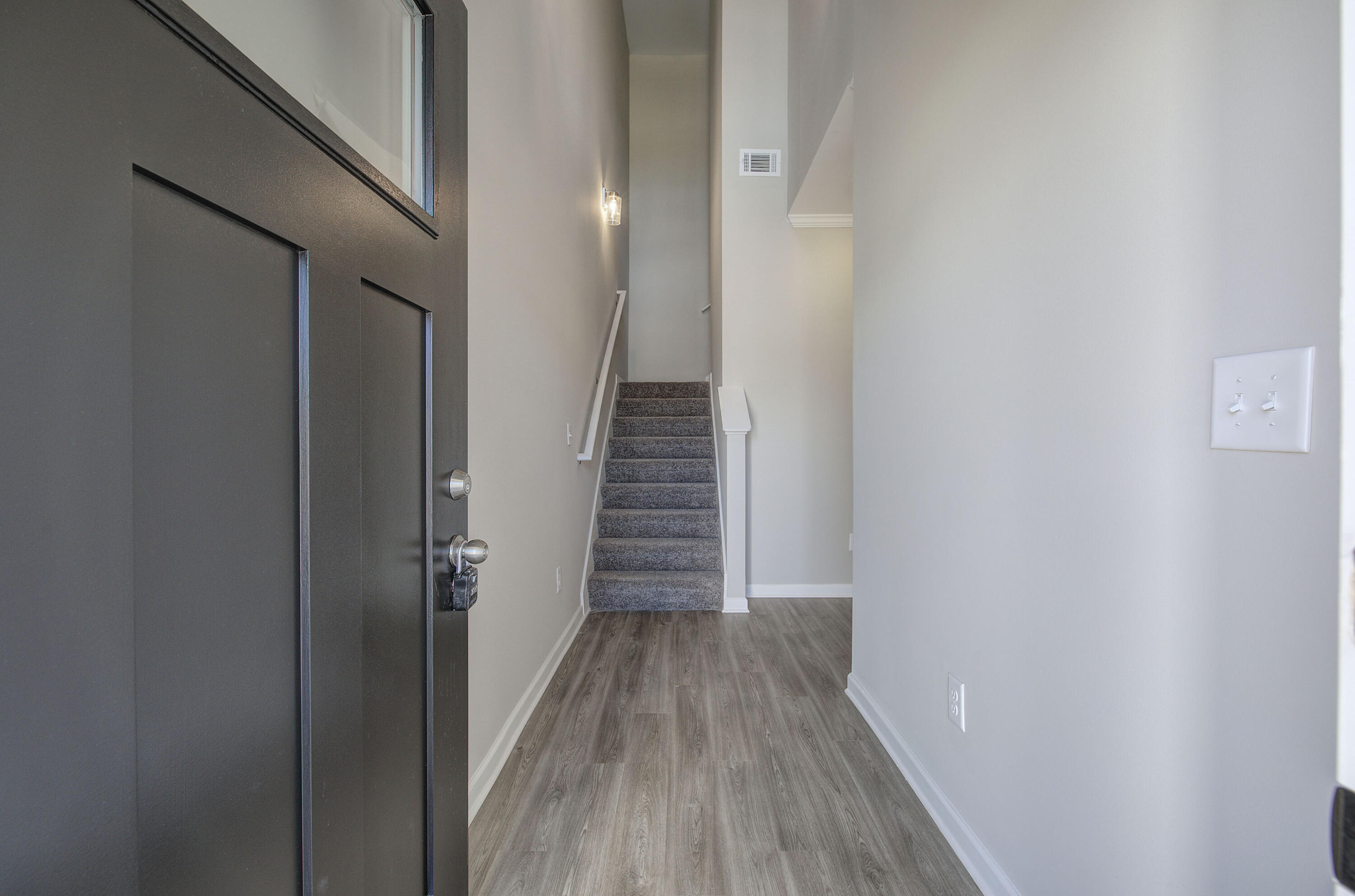 6746 Dharma Loop, 61