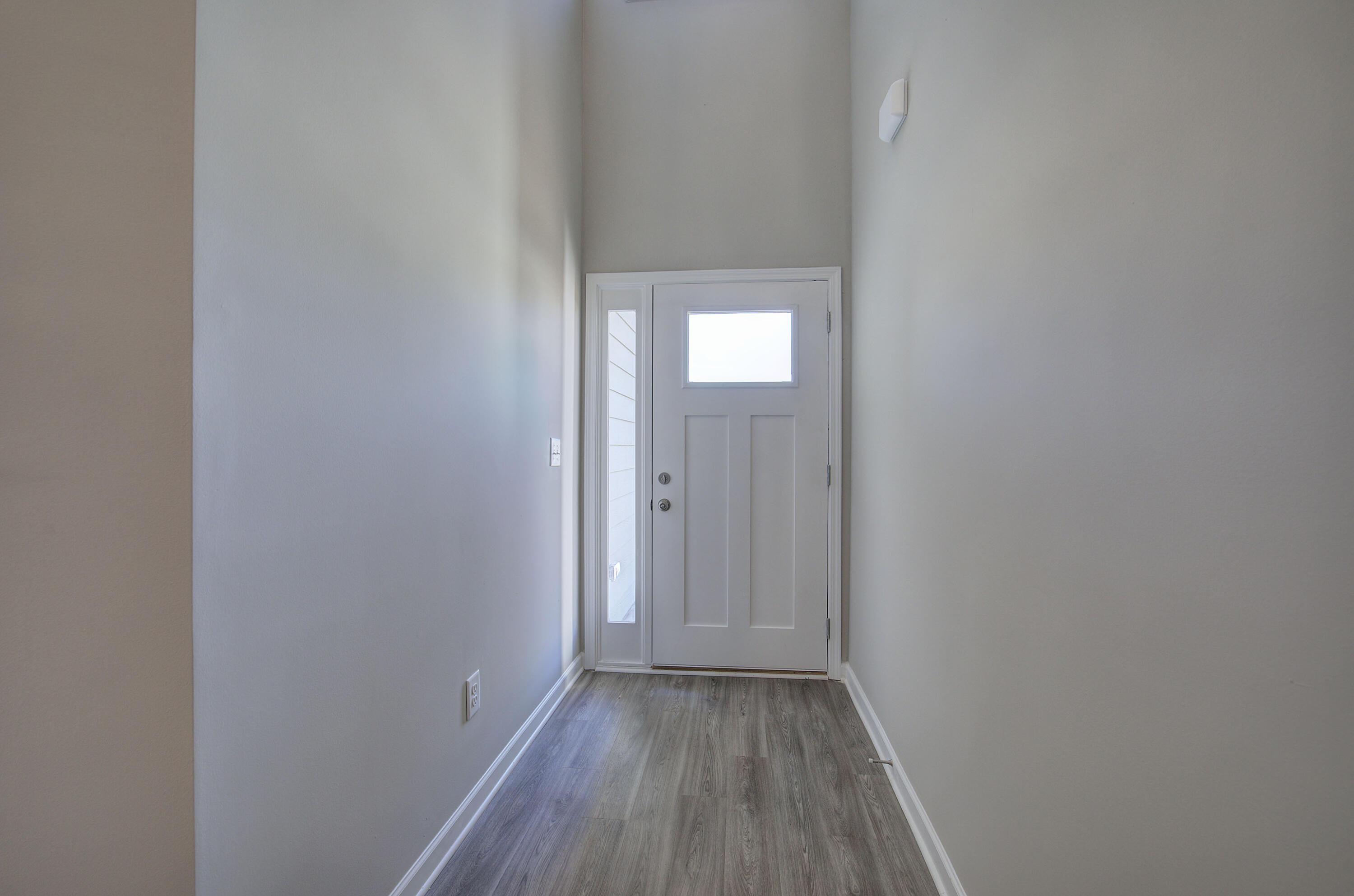 6746 Dharma Loop, 61