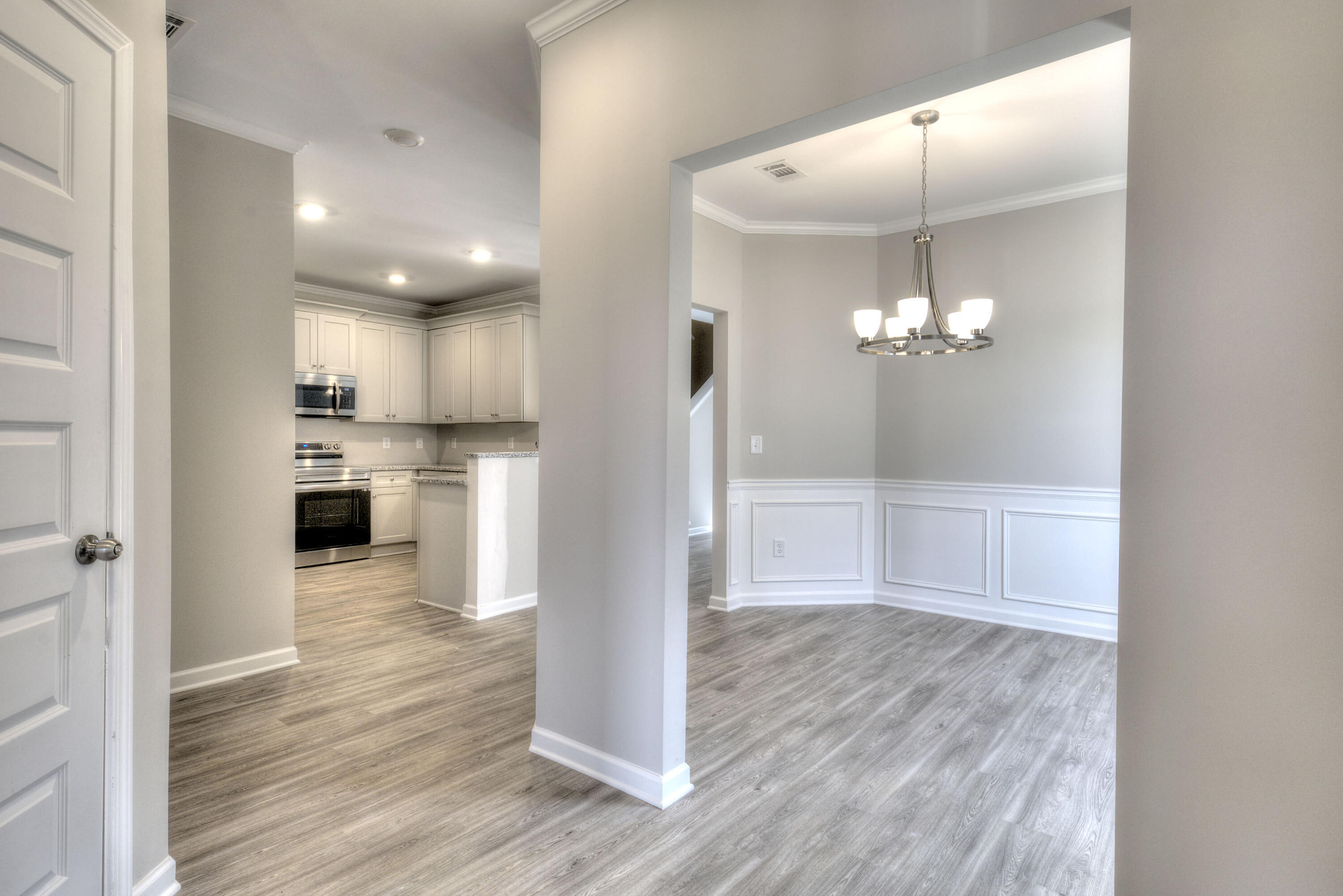 6690 Dharma Loop, 68