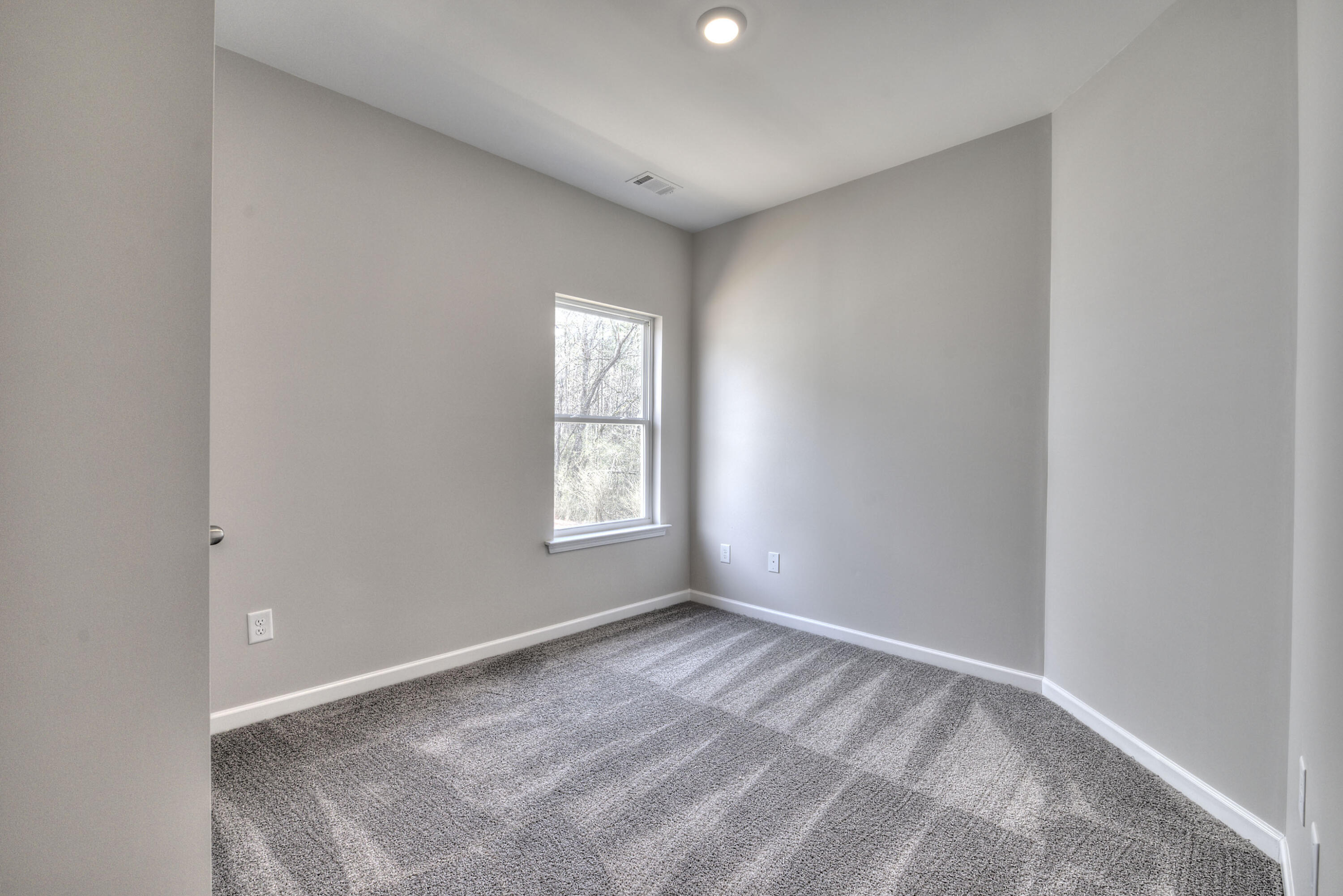 6690 Dharma Loop, 68