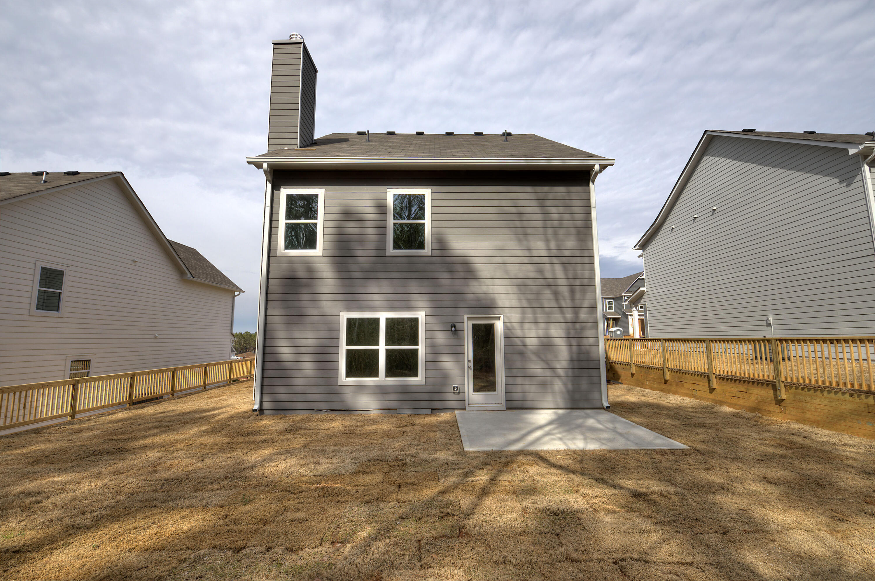 6690 Dharma Loop, 68