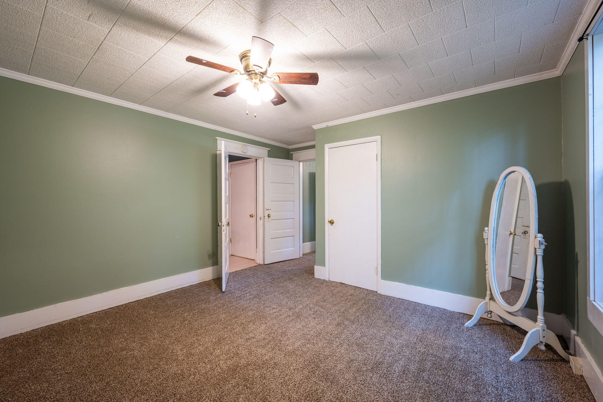 315 S Oak Street, LaFayette