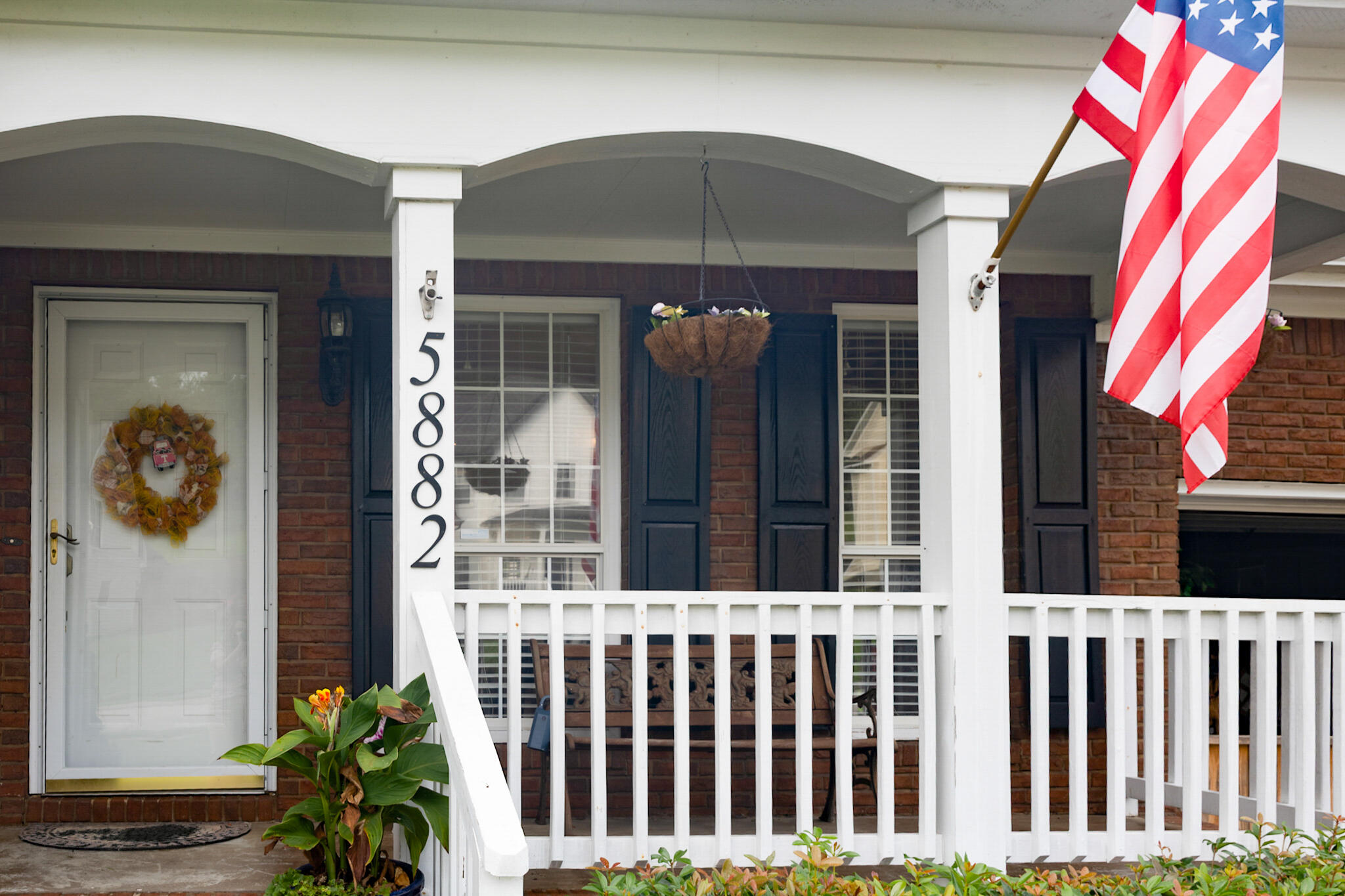 5882 Crooked Creek Drive