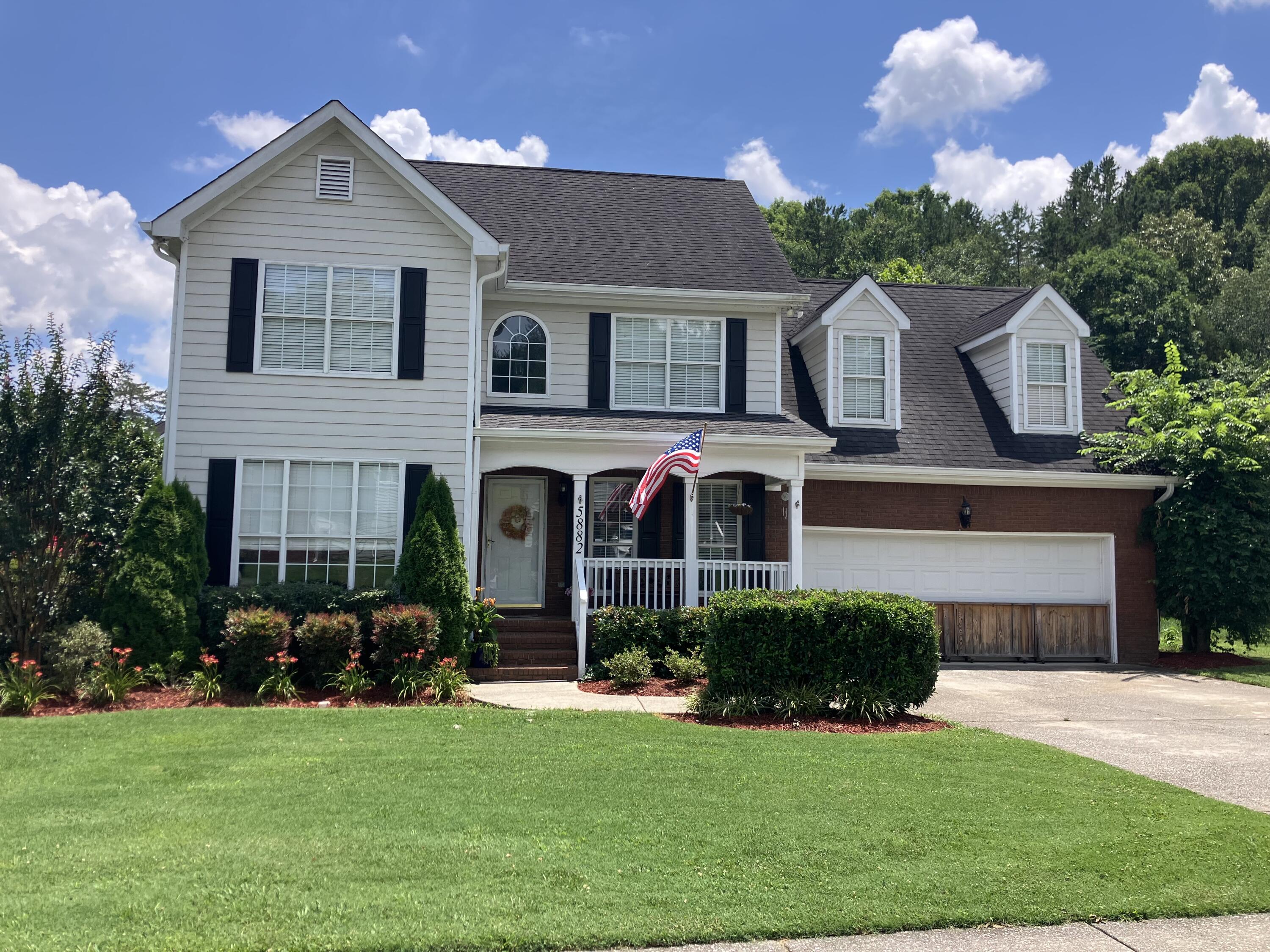 5882 Crooked Creek Drive