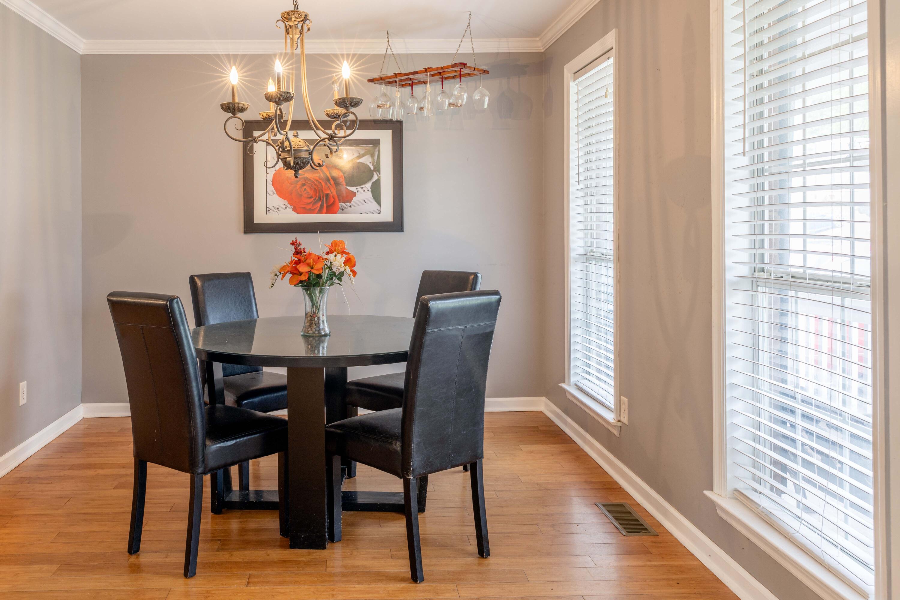 5882 Crooked Creek Drive