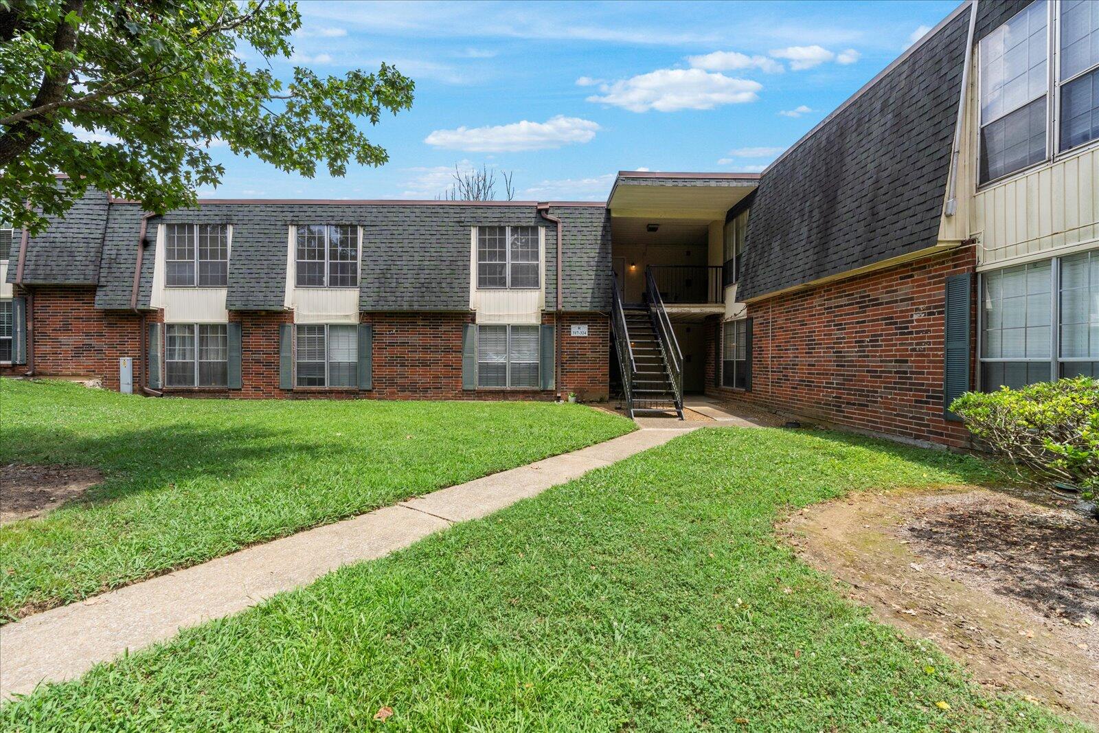 900 Mountain Creek Road, # 321