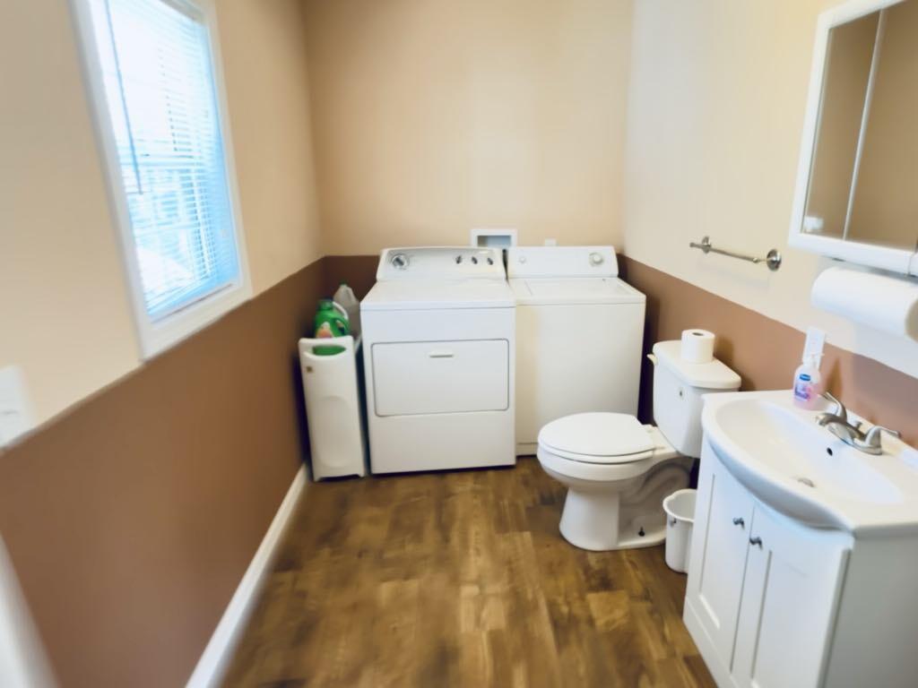 69 Seminole Road, F15