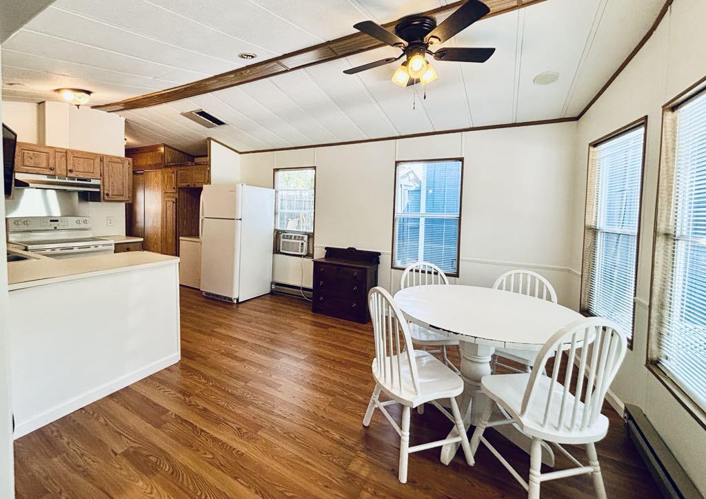 69 Seminole Road, F15