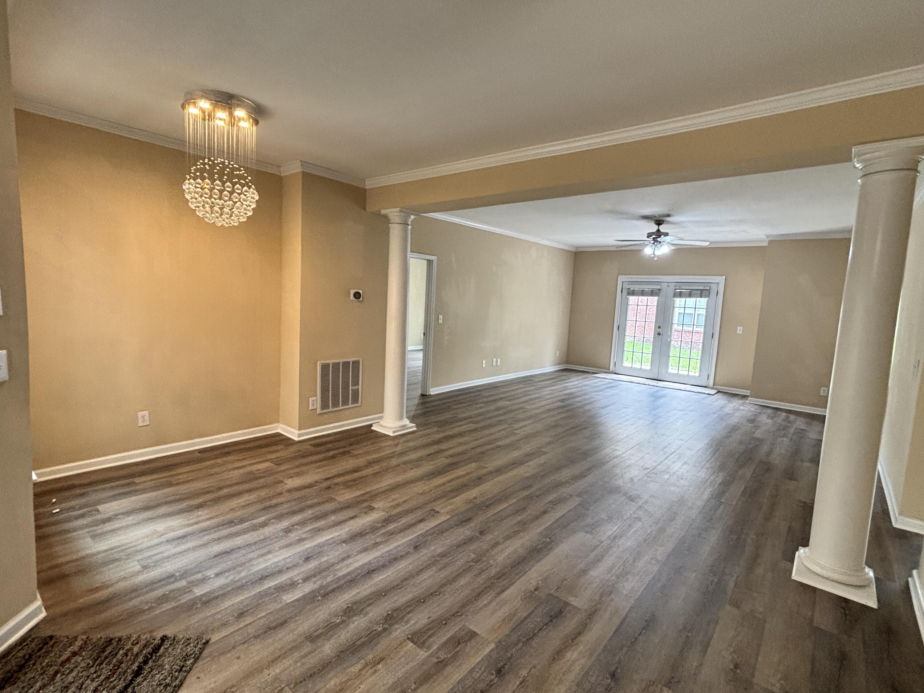 4104 Regency Court