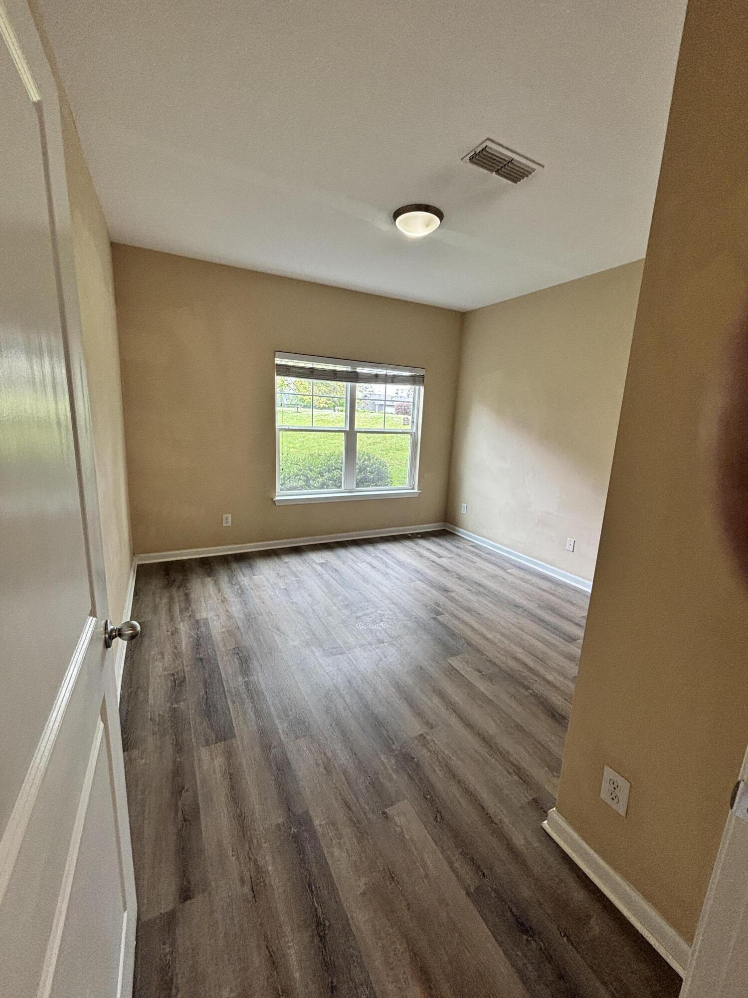 4104 Regency Court