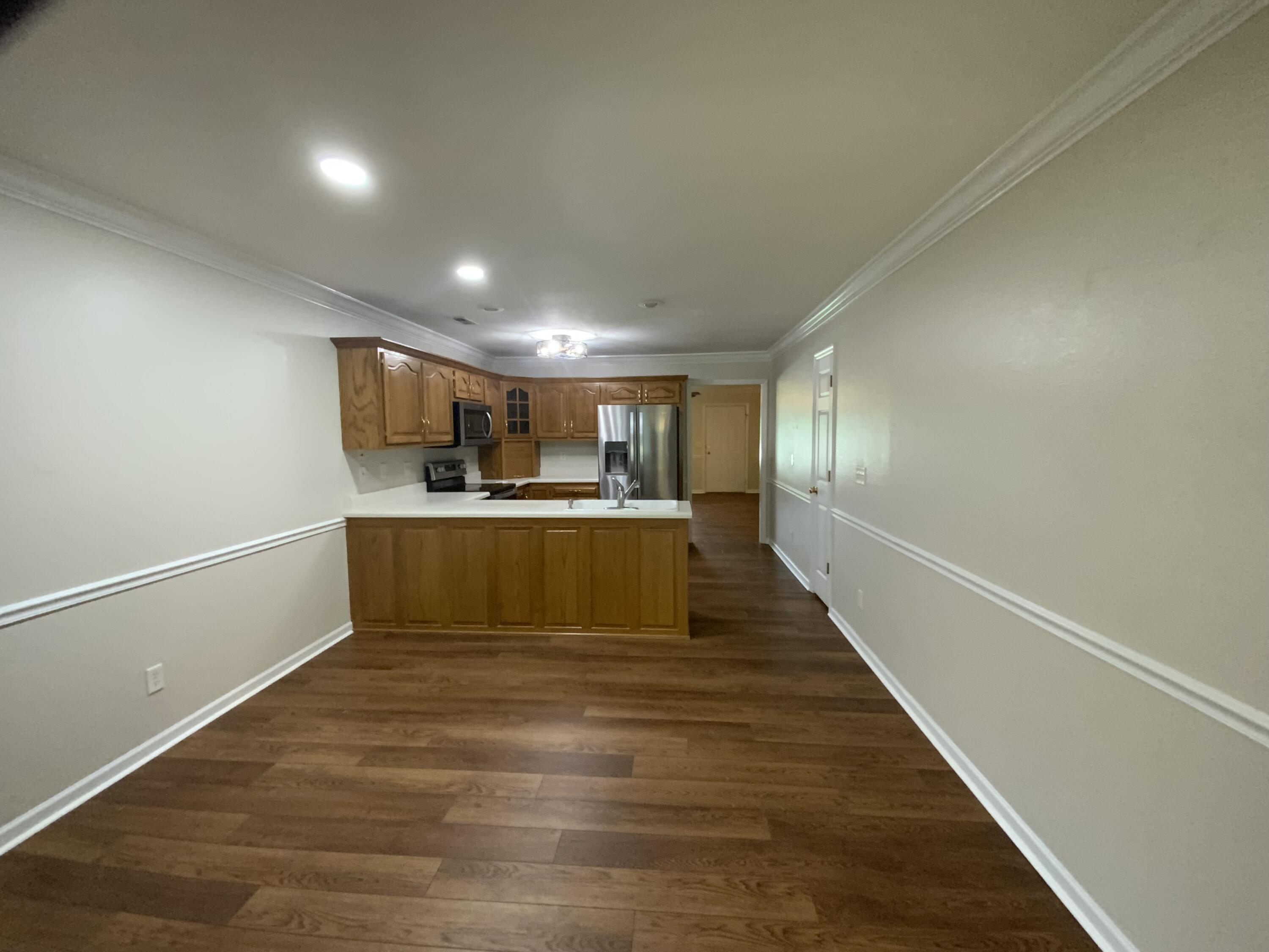 105 Flagstone Drive