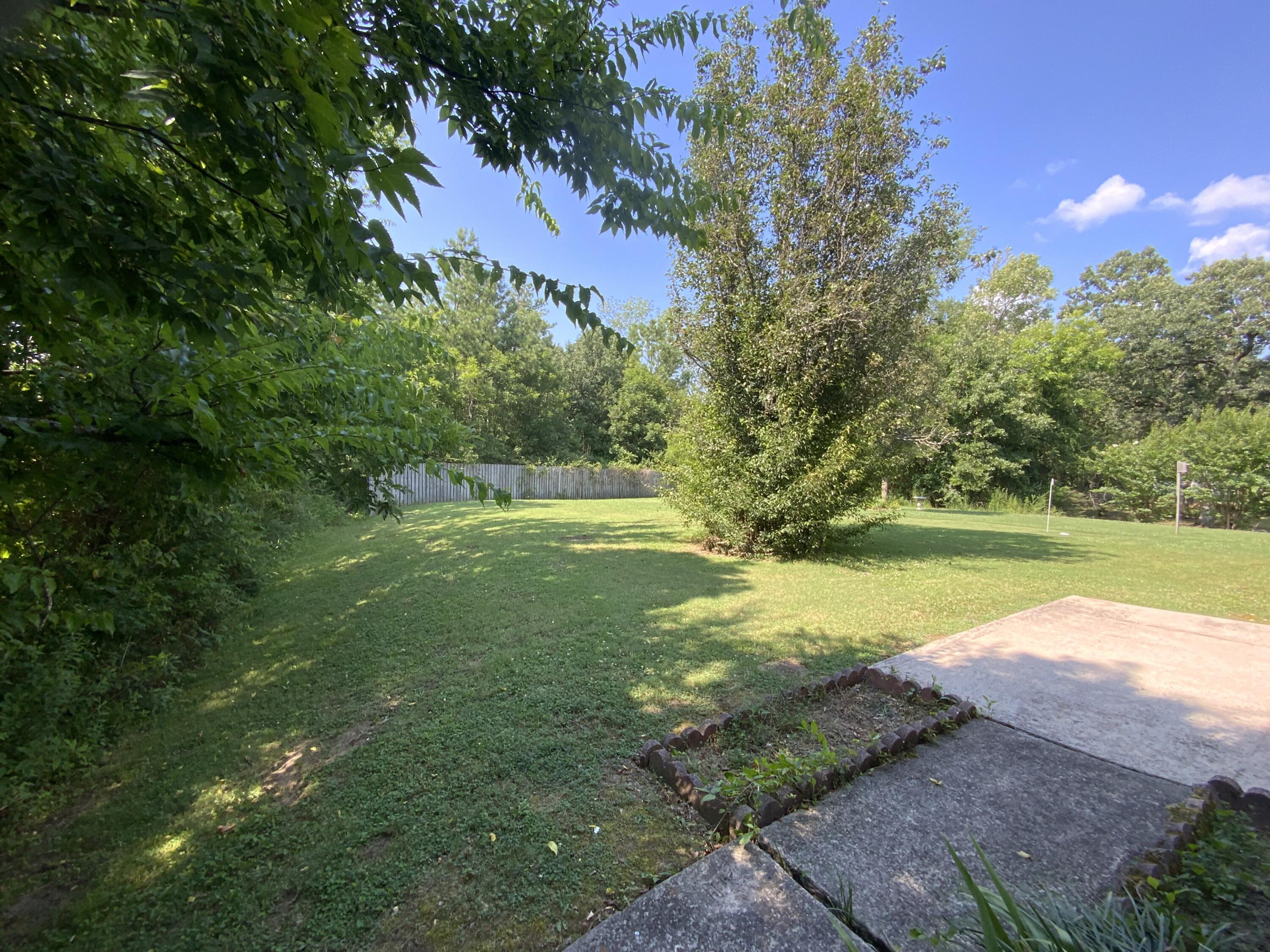 105 Flagstone Drive