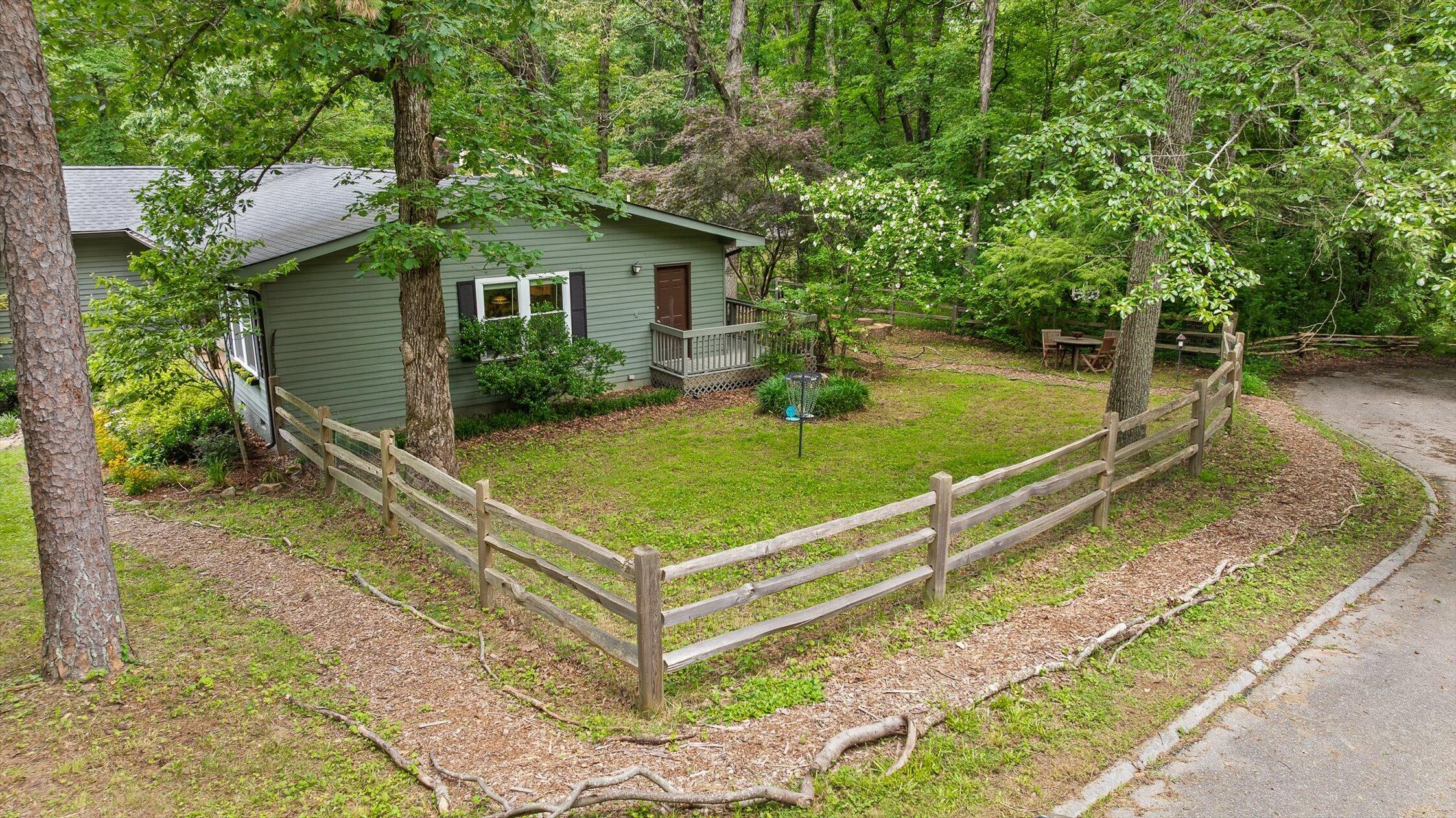 1617 Devlan Forest Lane