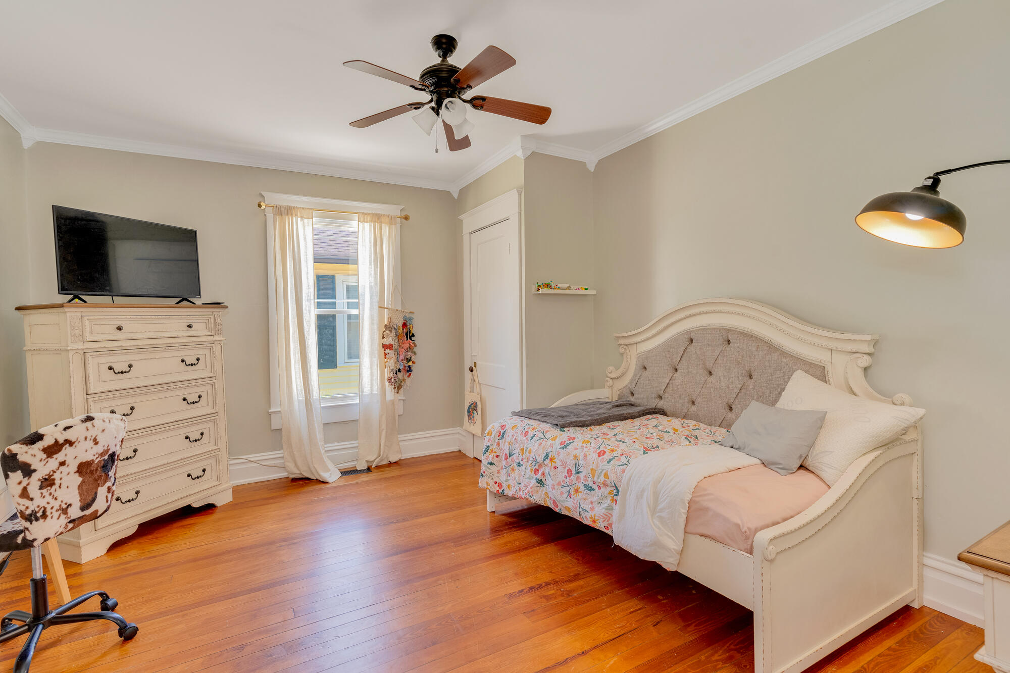 1132 Dartmouth Street