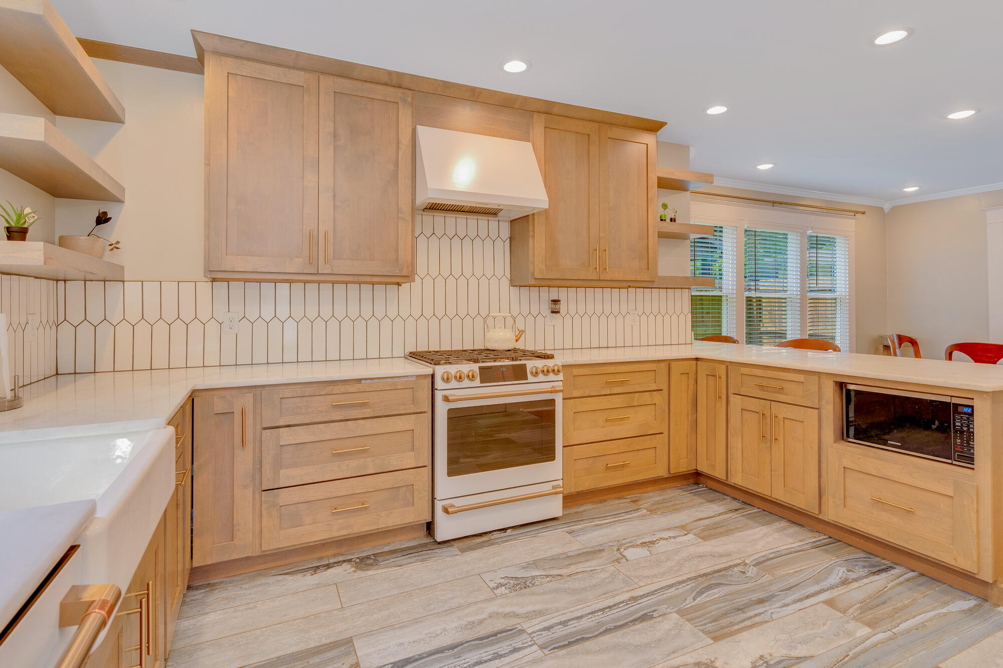 1132 Dartmouth Street