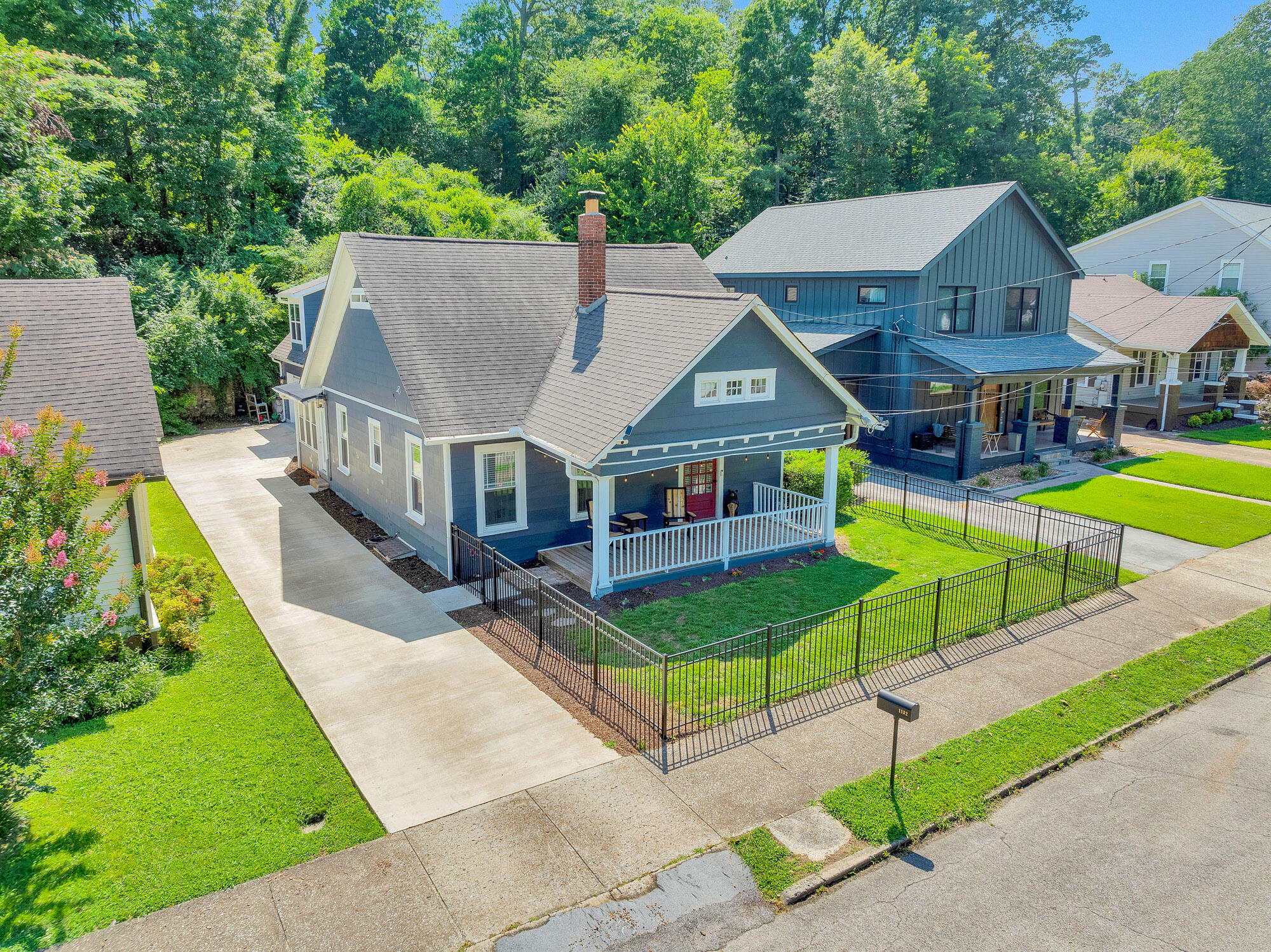 1132 Dartmouth Street