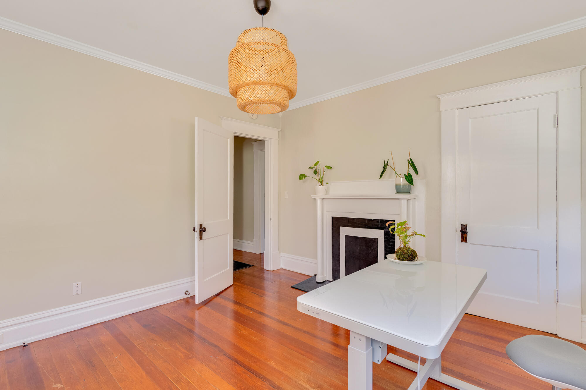 1132 Dartmouth Street