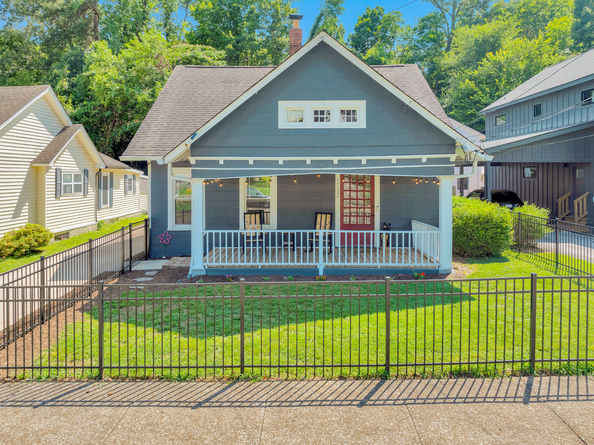 1132 Dartmouth Street