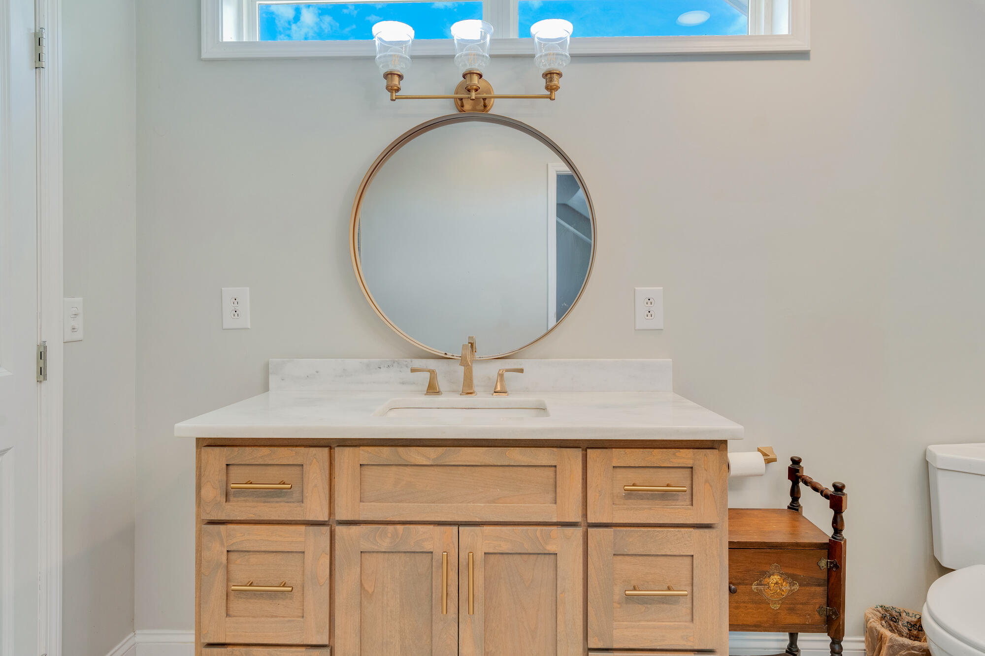 1132 Dartmouth Street