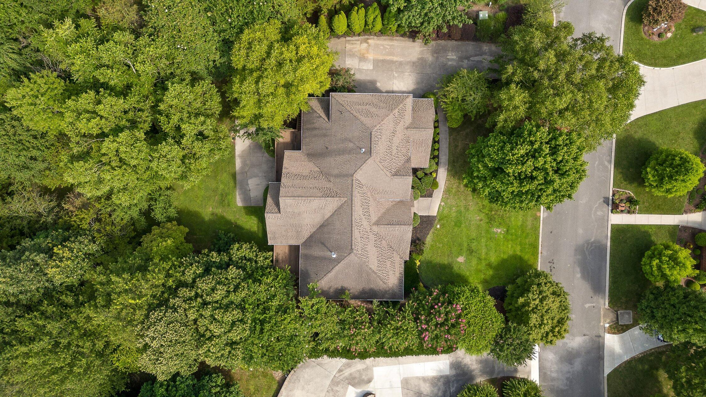 9539 Shadow Crossing Lane