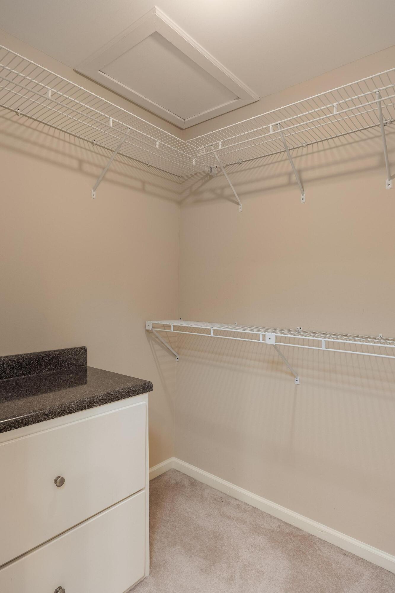 14 Carriage Hill