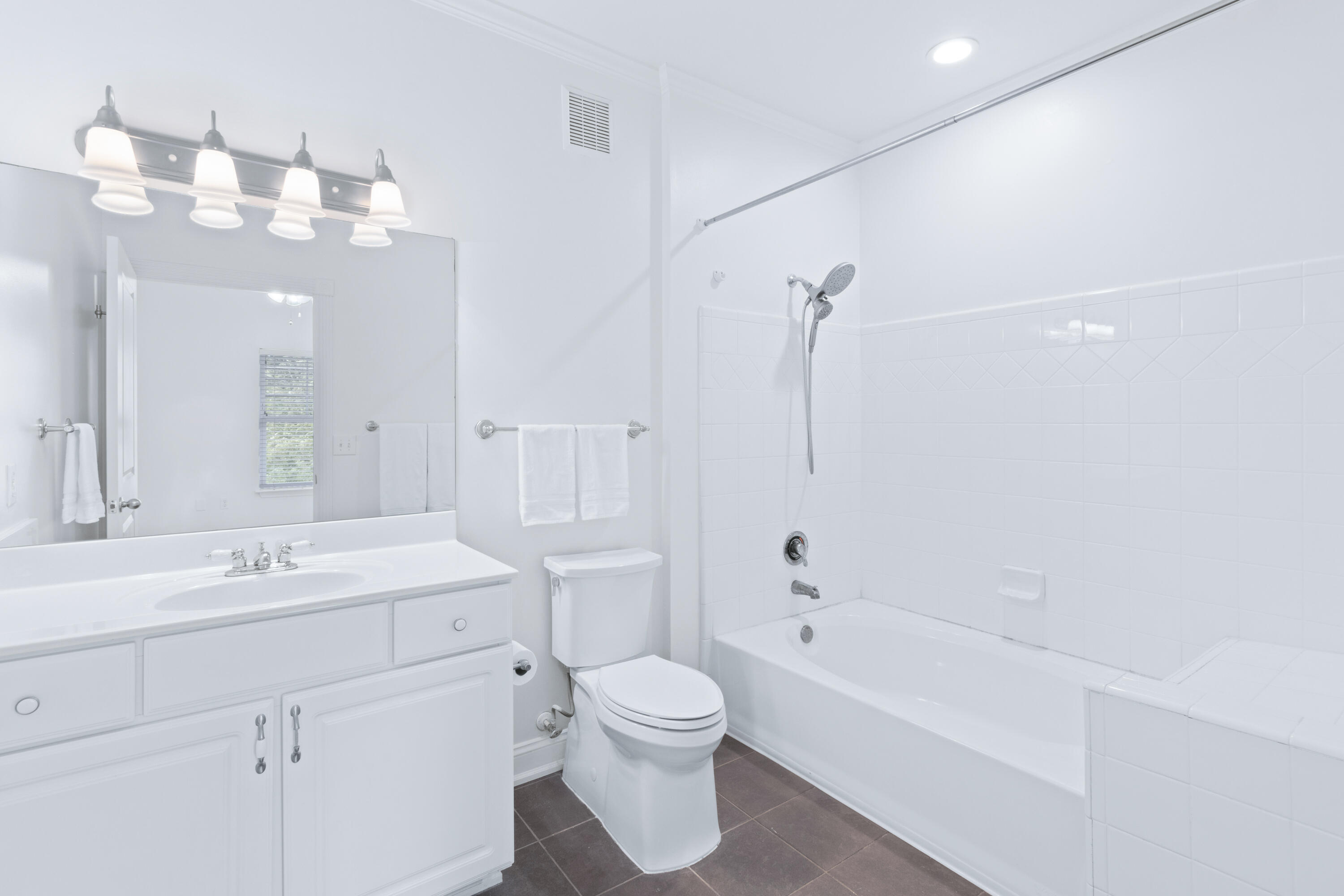 3102 Regency Court