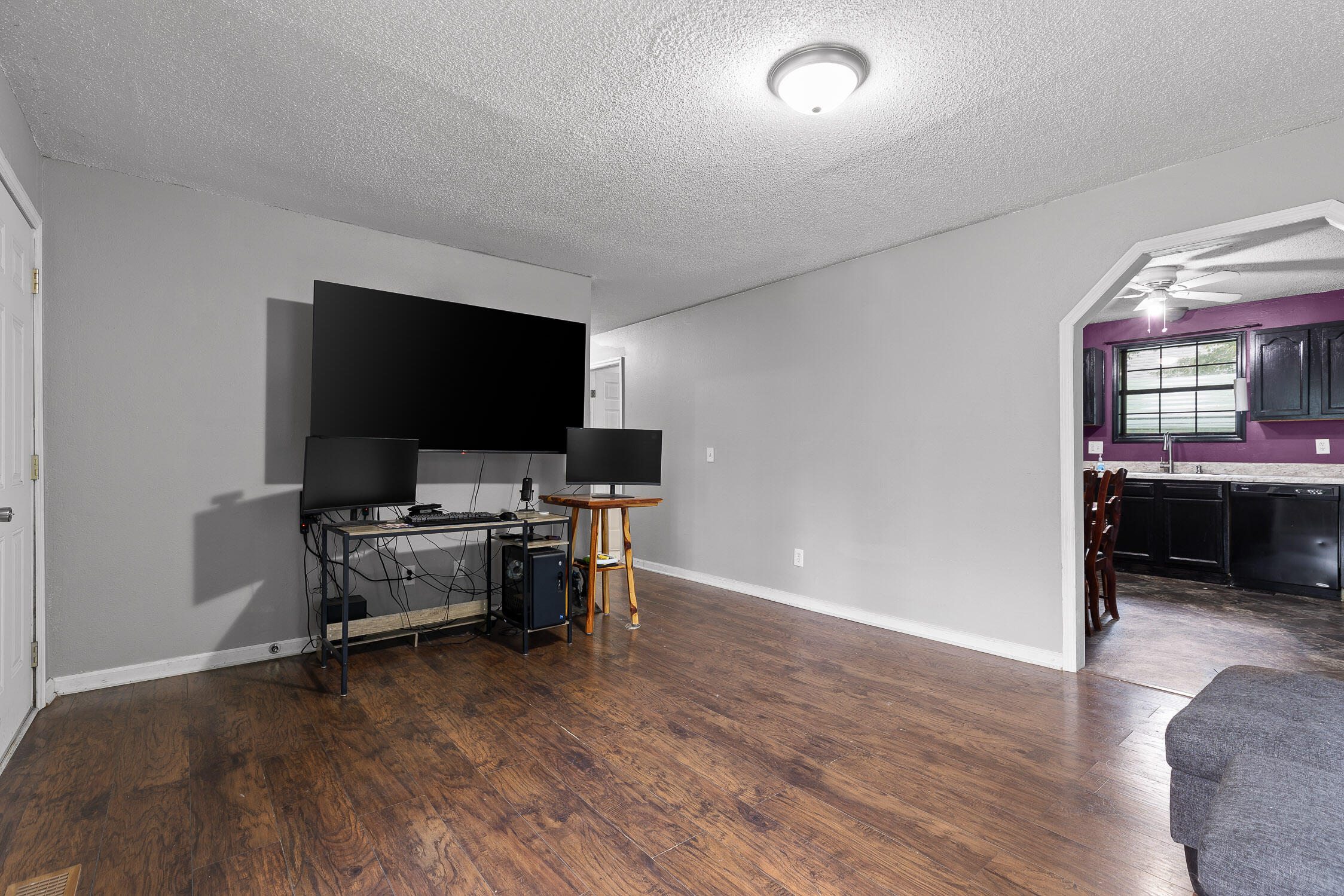 125 Ridge Road