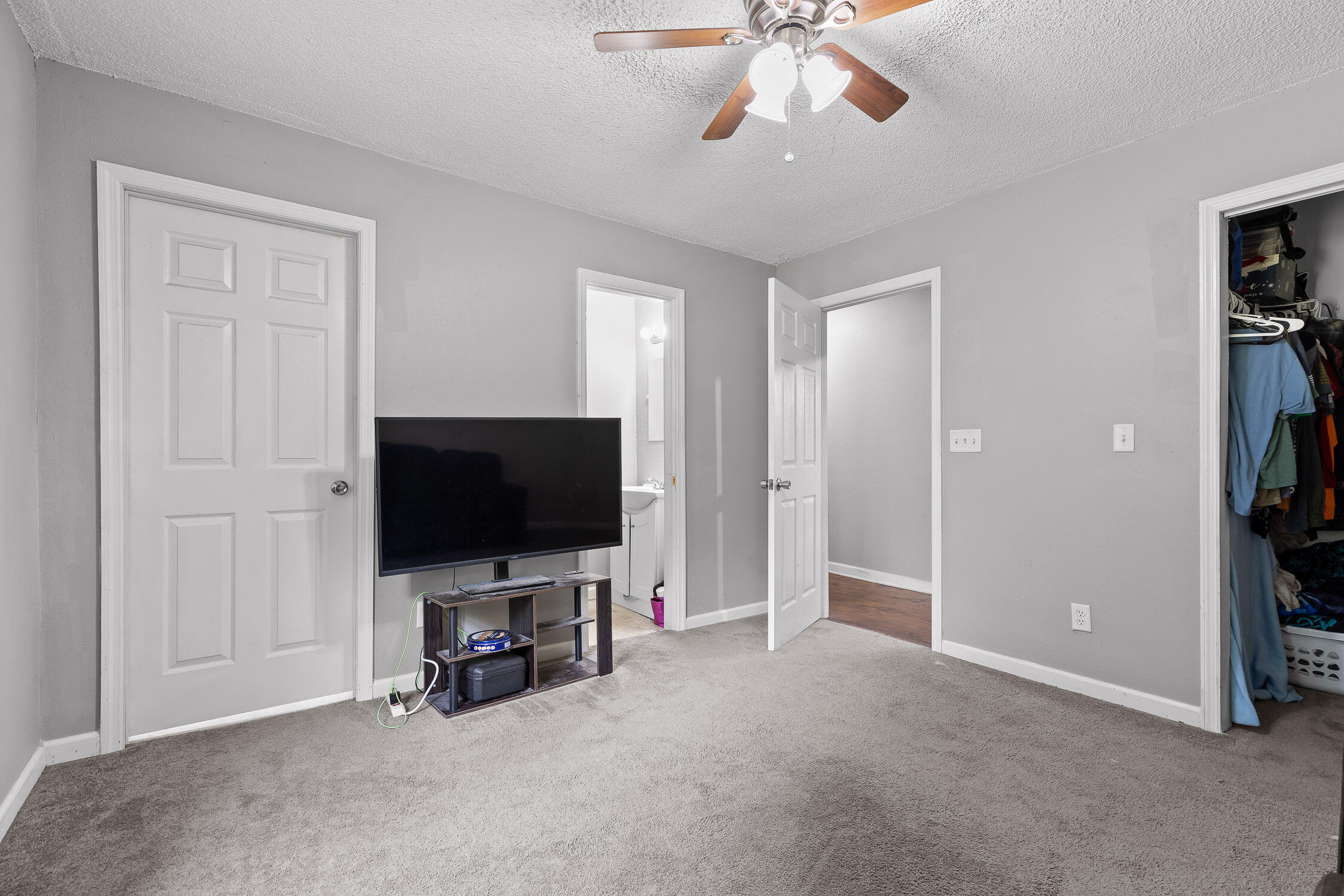 125 Ridge Road