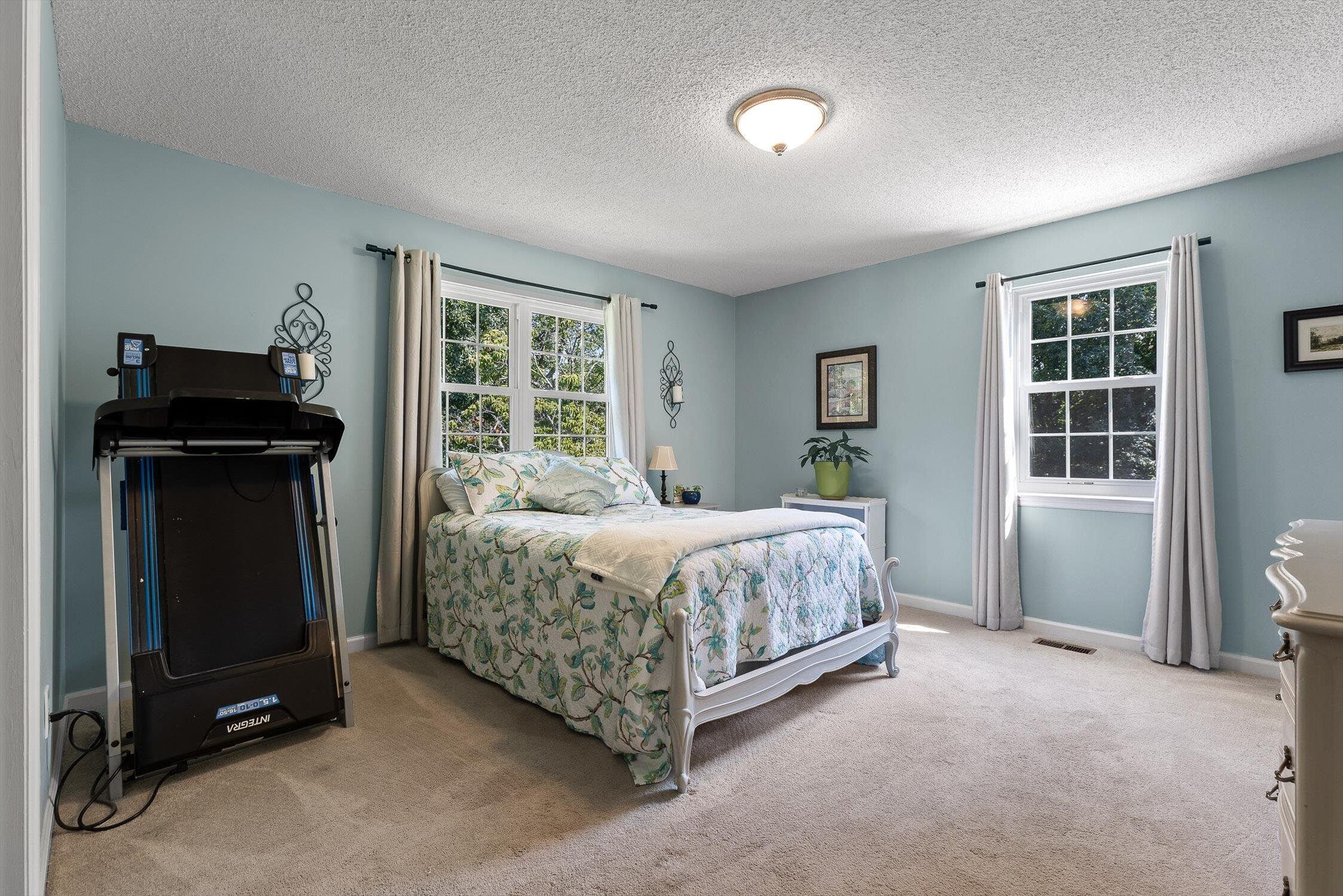 6233 Brenda Court