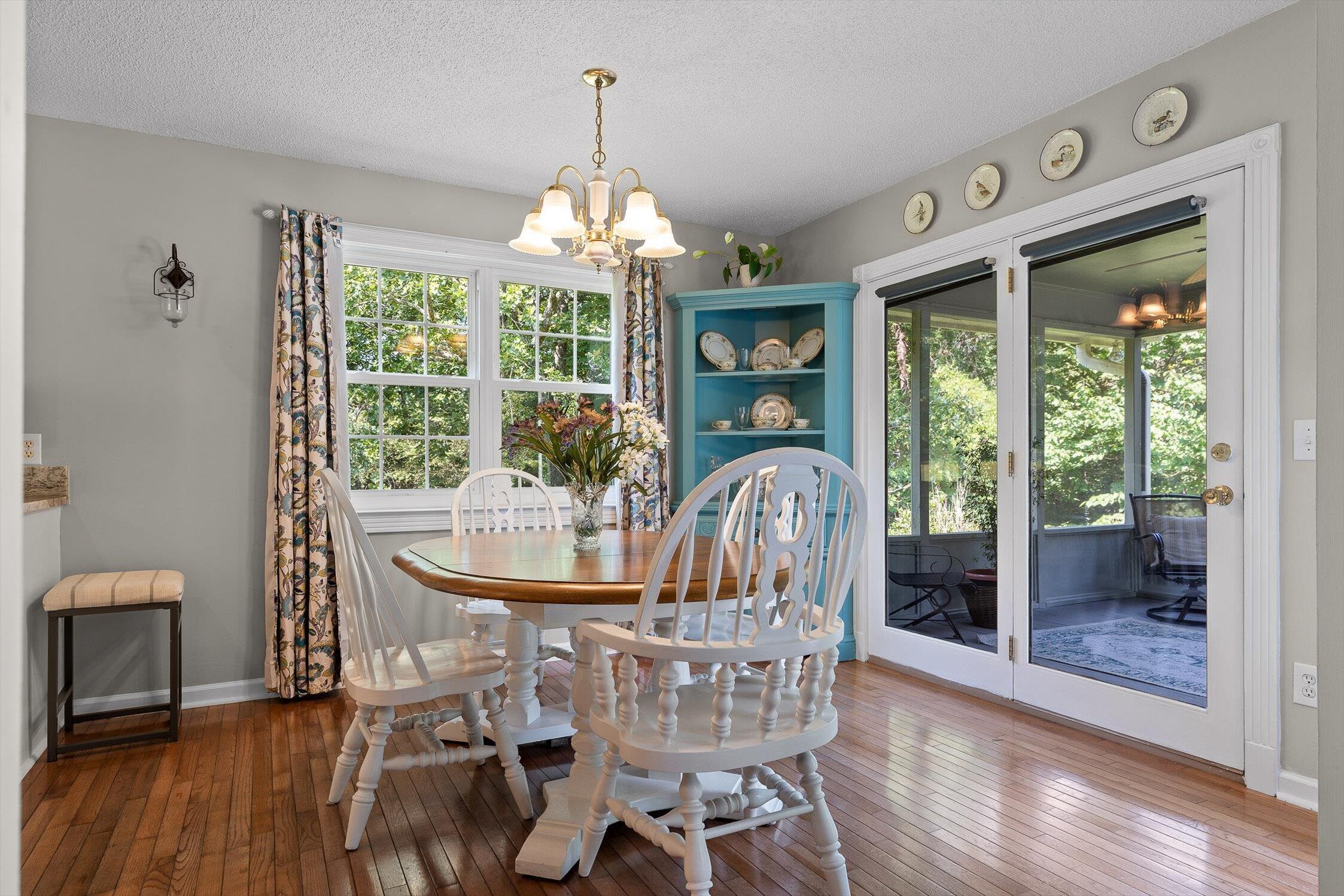 6233 Brenda Court