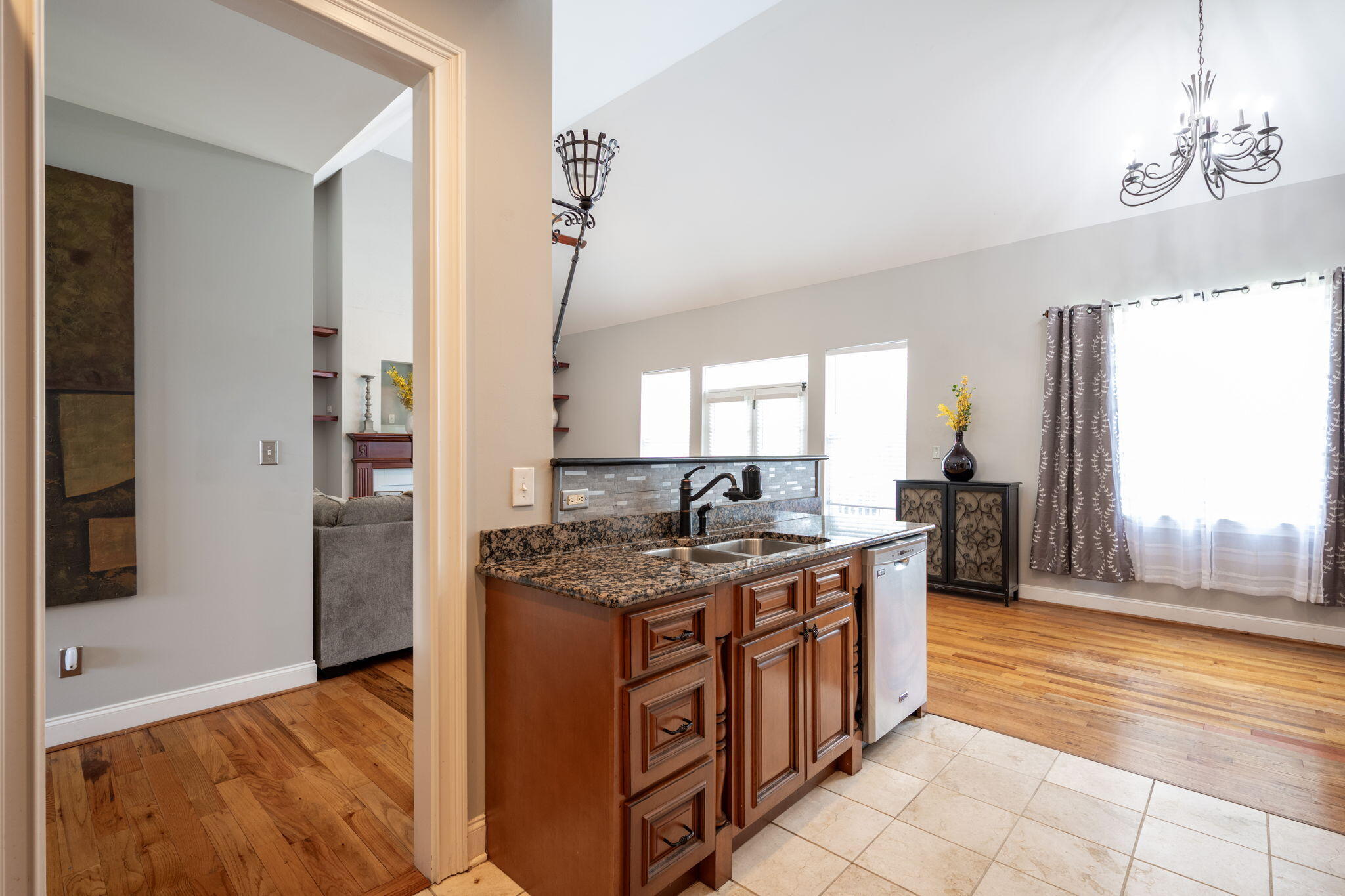 6853 Manassas Gap Lane