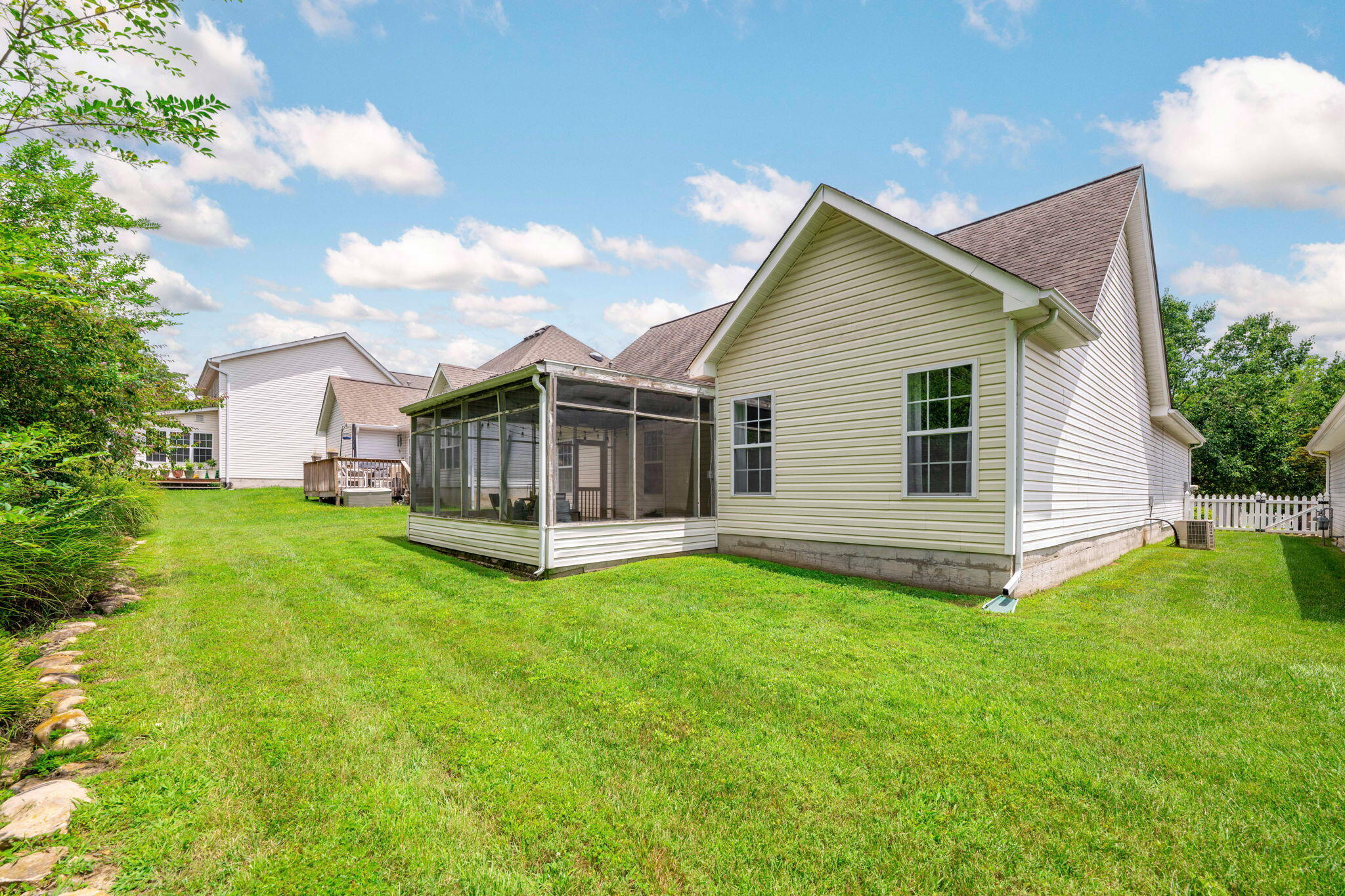 2619 Kingsley Court