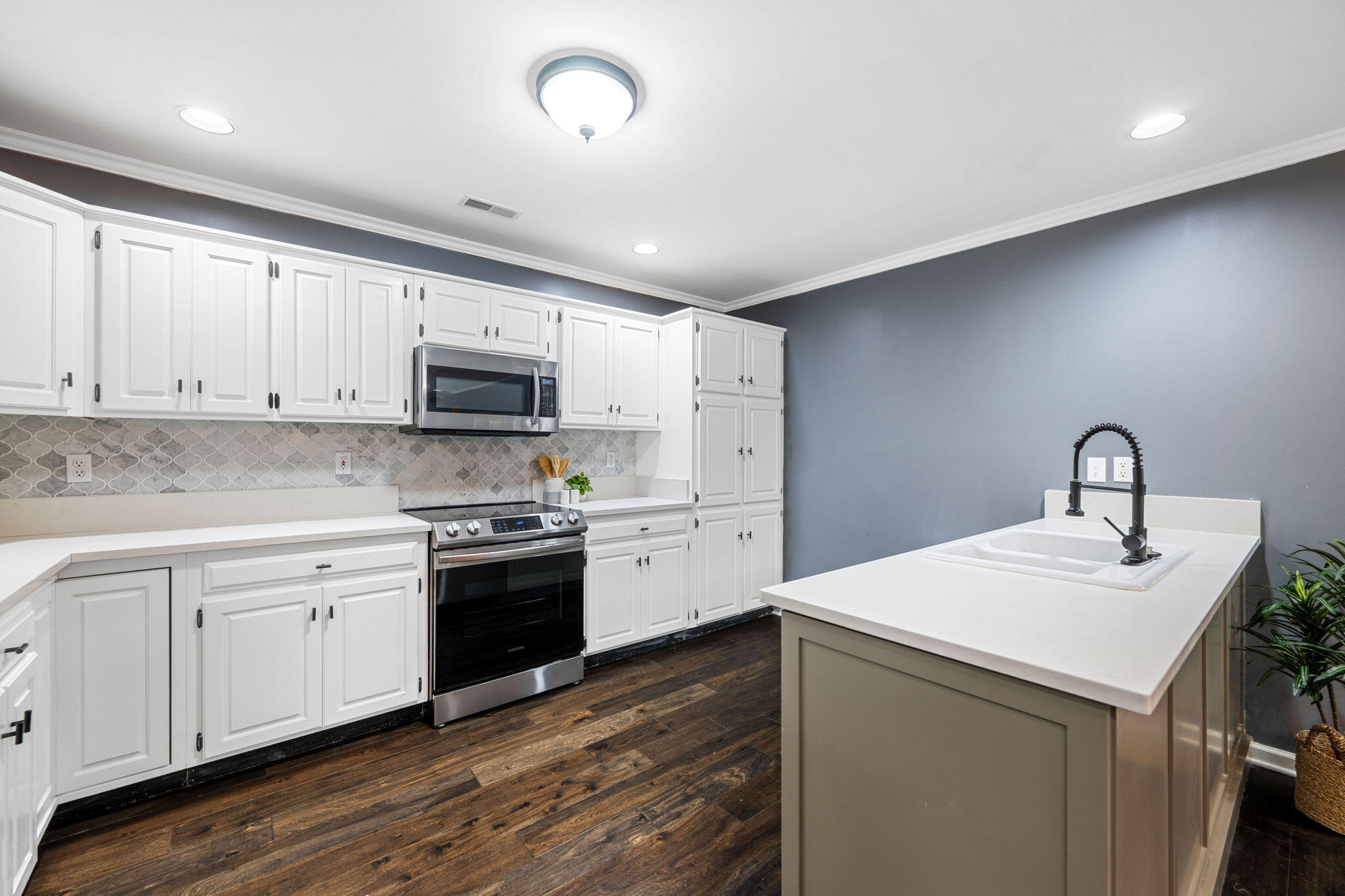 2619 Kingsley Court