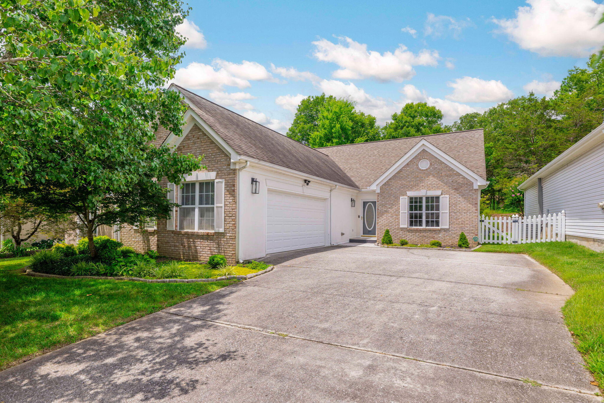 2619 Kingsley Court