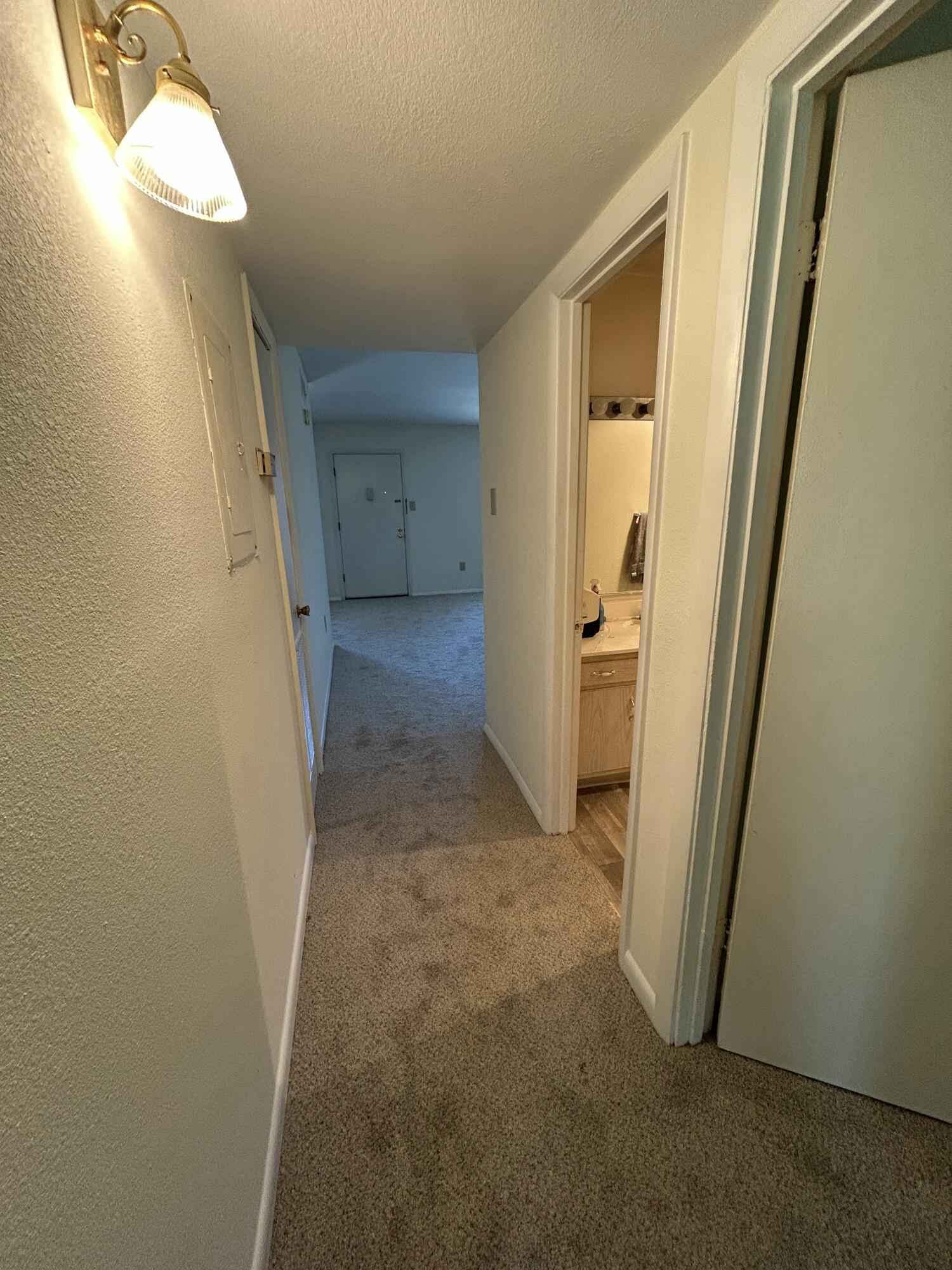 900 Mountain Creek Road, C38